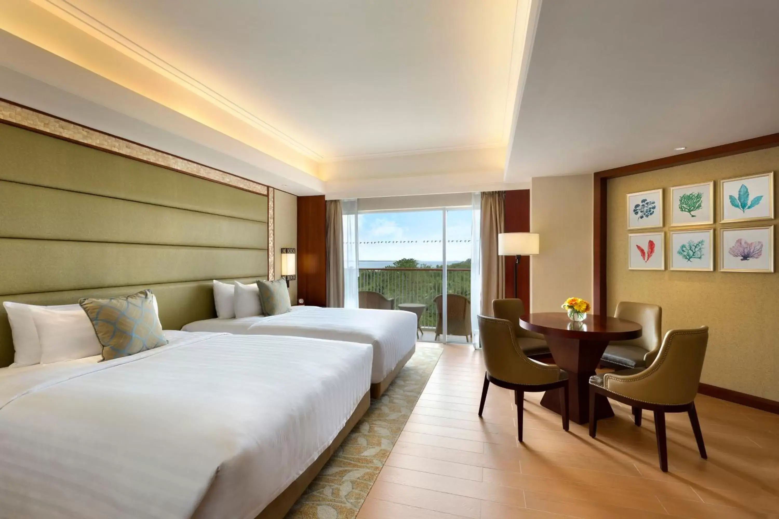 Bedroom, Bed in Shangri-La Mactan, Cebu Bedroom, Bed in Shangri-La Mactan, Cebu
