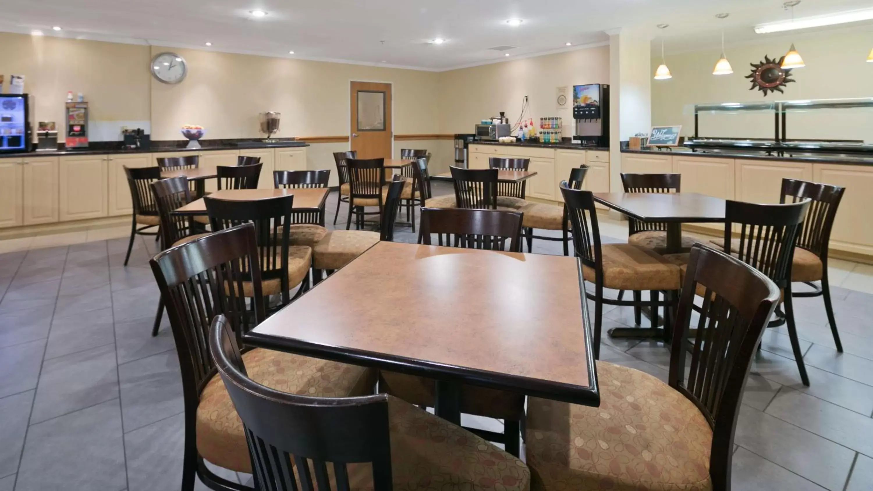Restaurant/Places to Eat in Best Western Tumwater-Olympia Inn