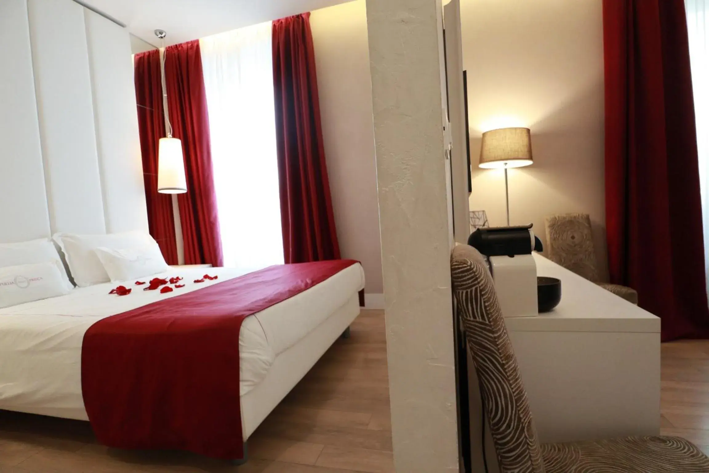 Bedroom, Bed in Tullia&Prisca Relais