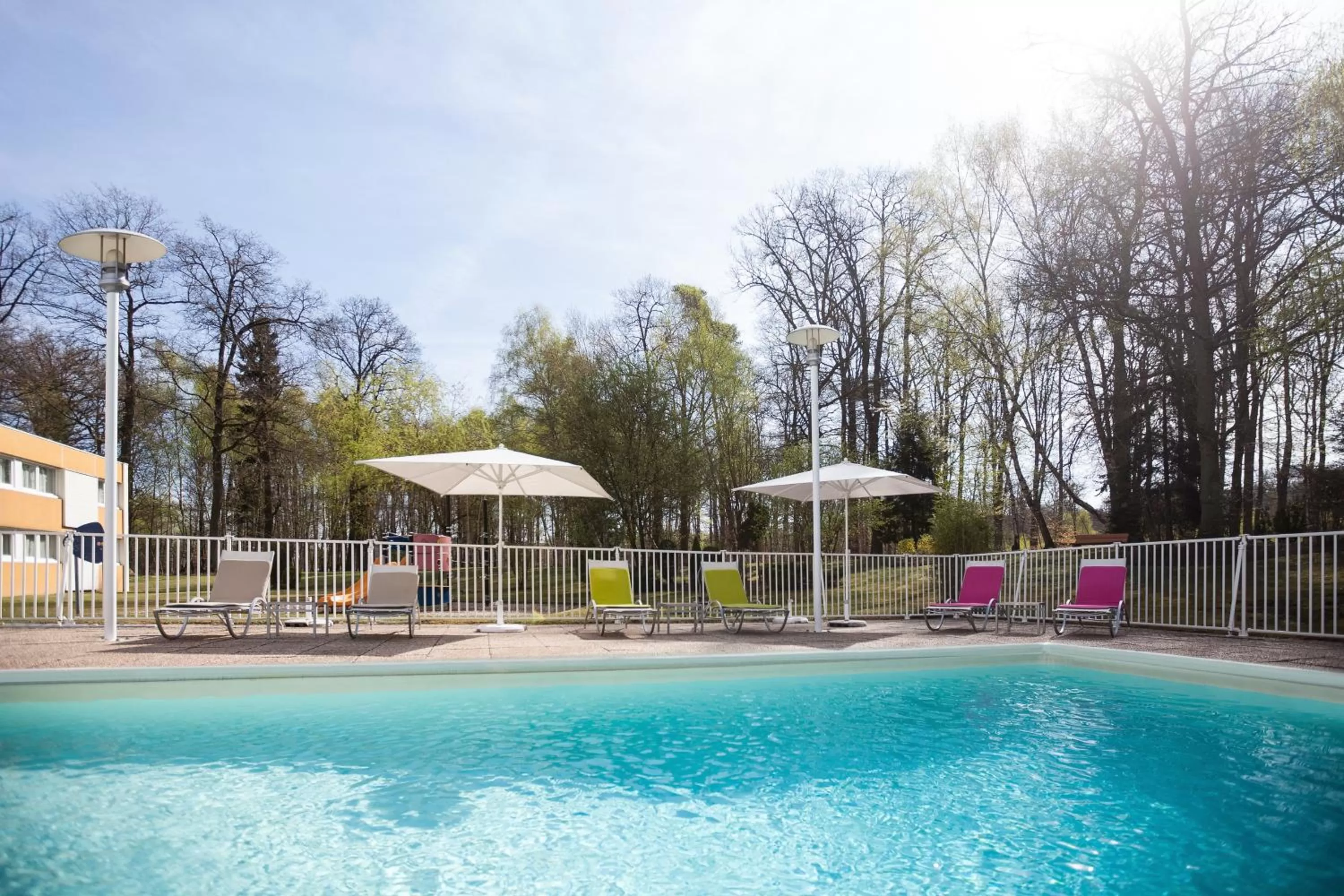 Swimming pool in Novotel Saint Avold