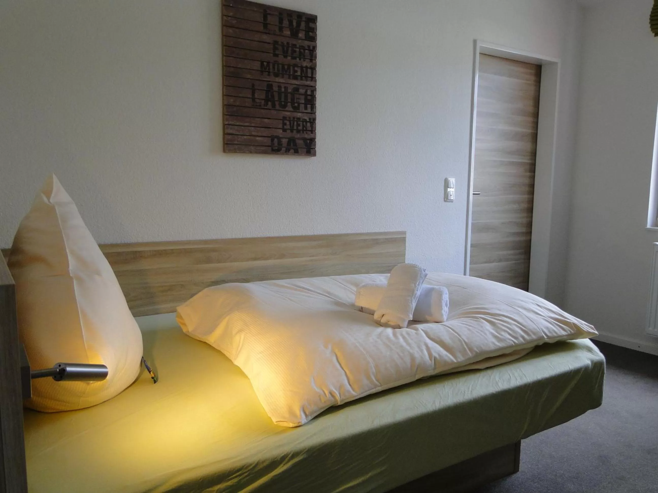 Photo of the whole room, Bed in Ludwig-Harms-Haus Hermannsburg
