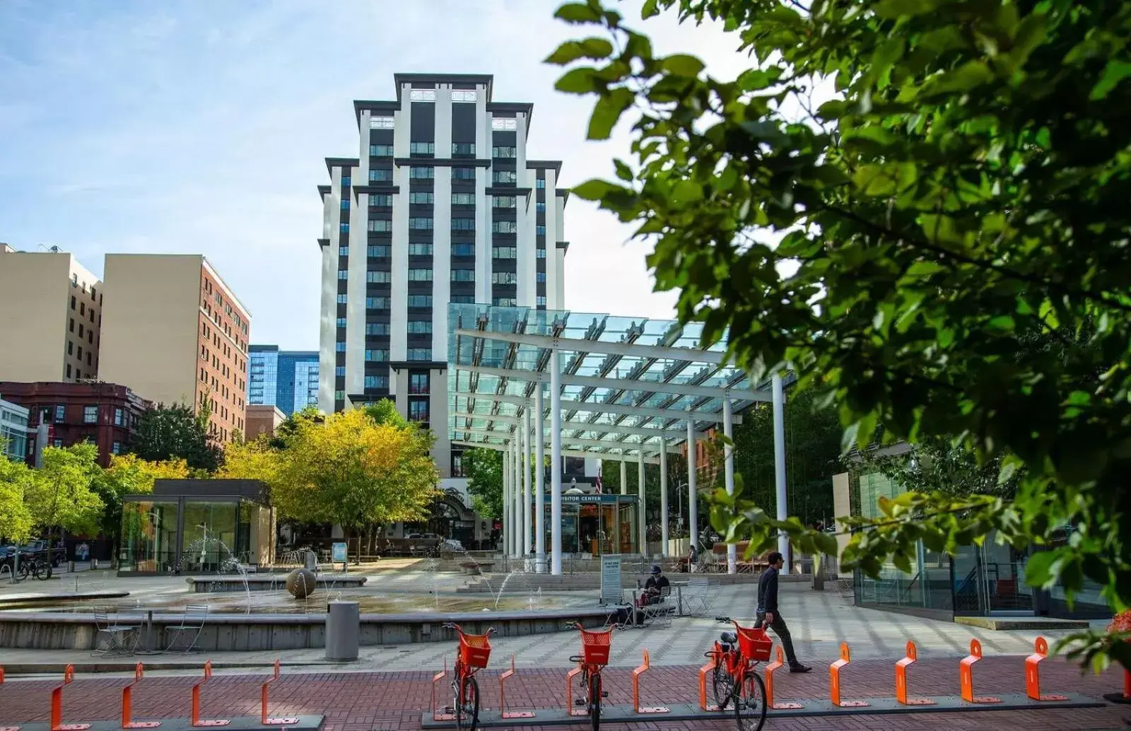 Property Building in The Paramount Hotel Portland