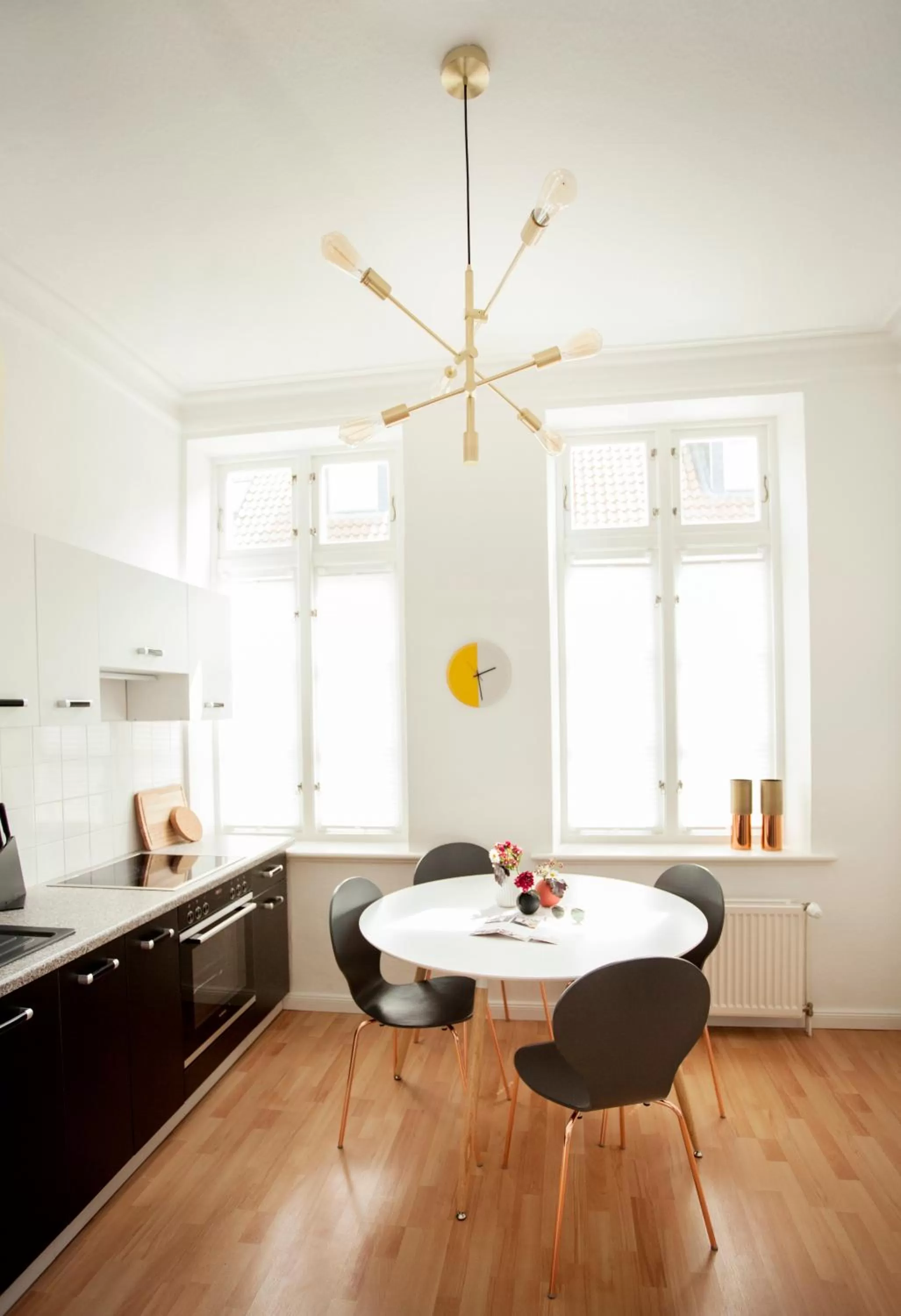 Kitchen or kitchenette in ONNO Boutique Hotel & Apartments