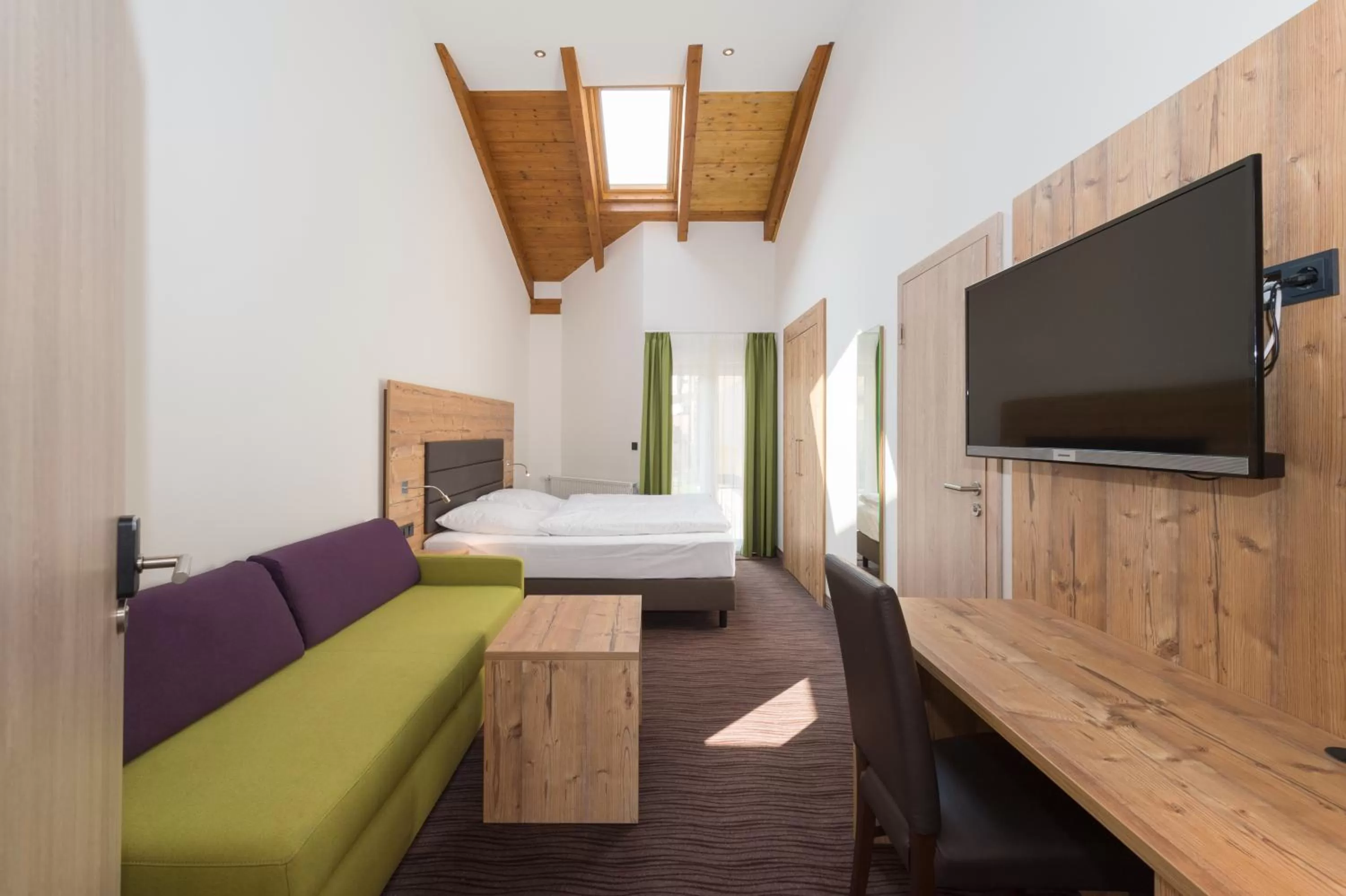 Photo of the whole room, Bed in Hotel SCHNEIDER