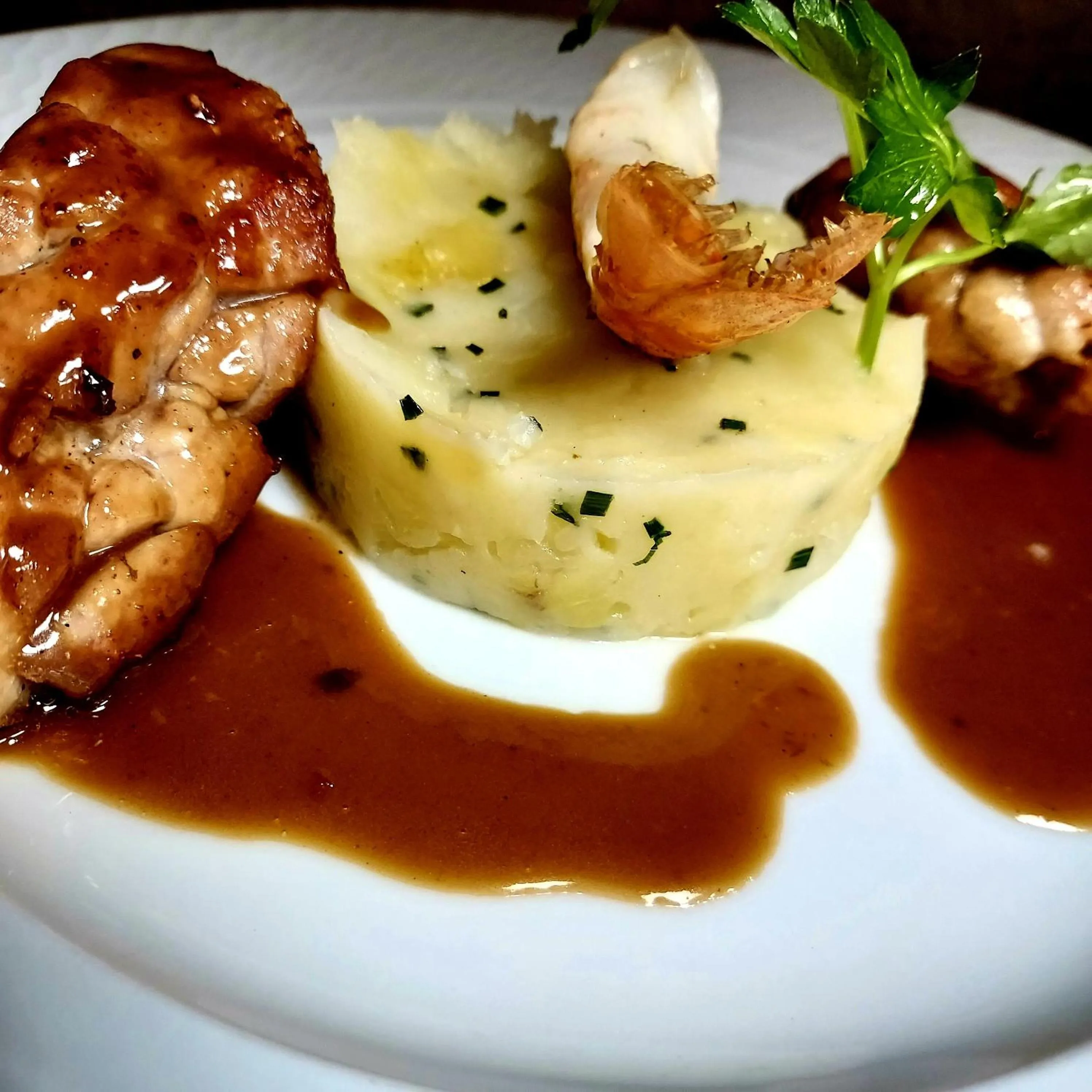 Restaurant/places to eat in Logis Les Loges du Parc