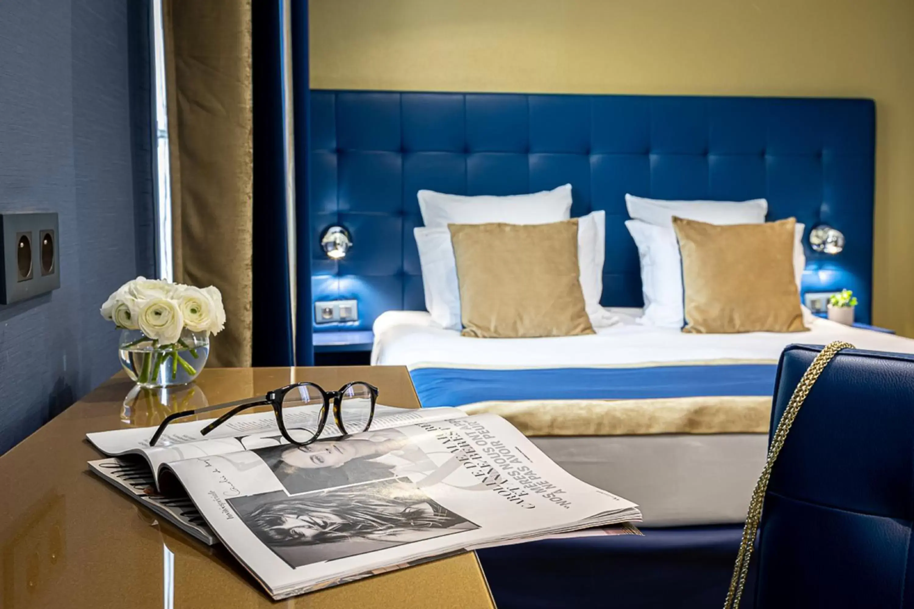 Bedroom, Bed in Trianon Gare de Lyon Bedroom, Bed in Trianon Gare de Lyon