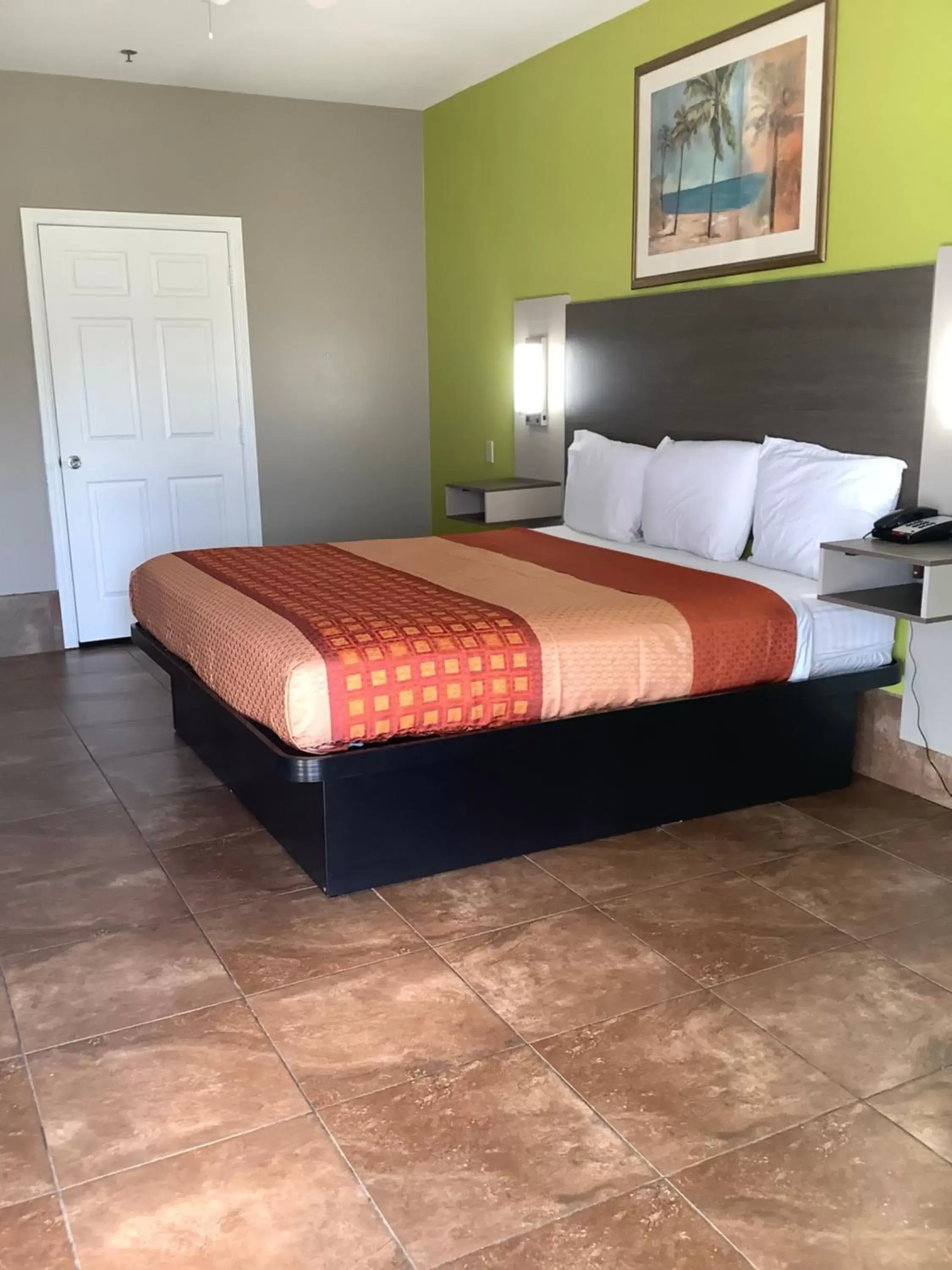 Bed in Texas Inn - Welasco/Mercedes
