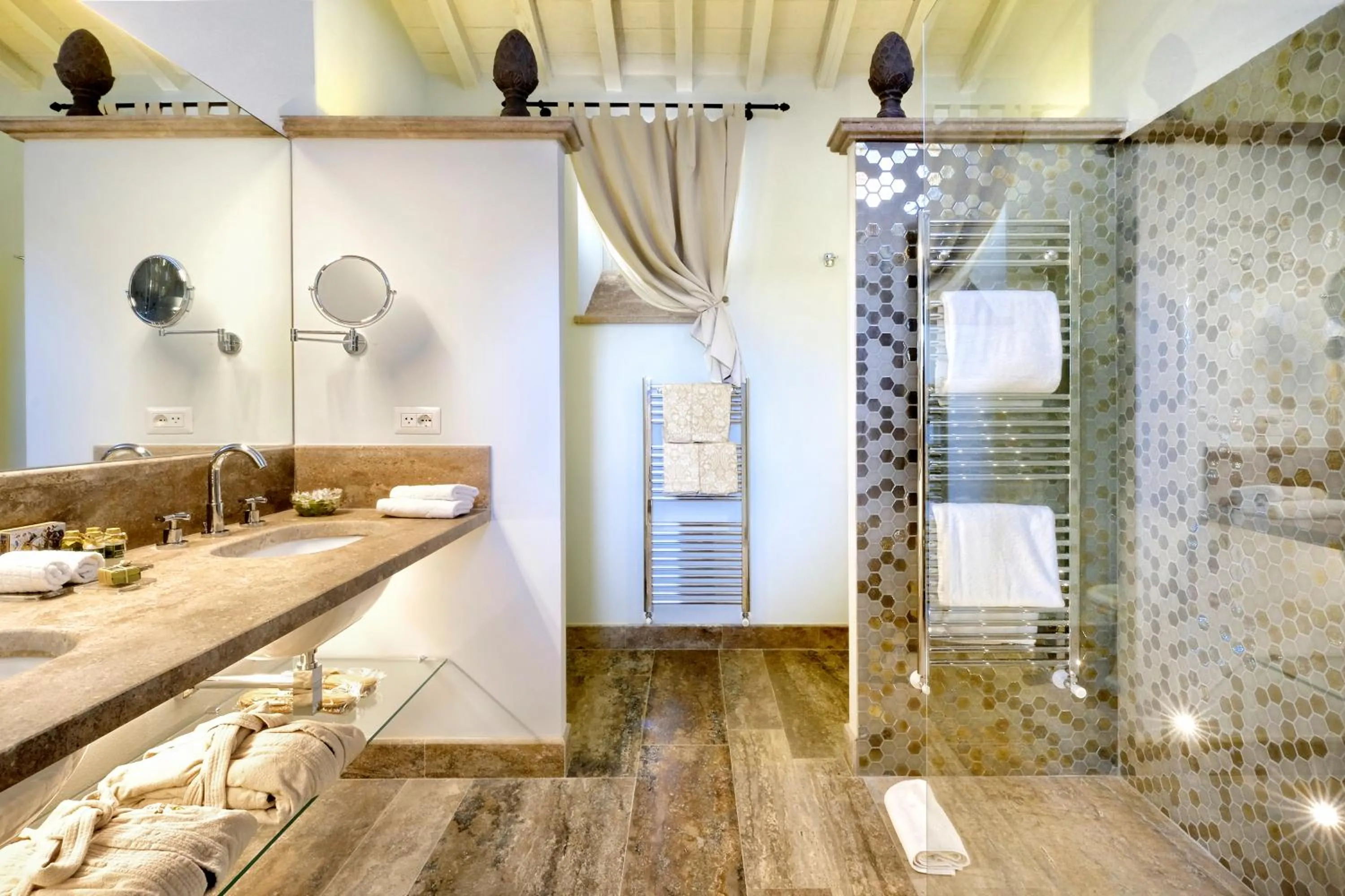 Bathroom in Il Falconiere Relais & Spa