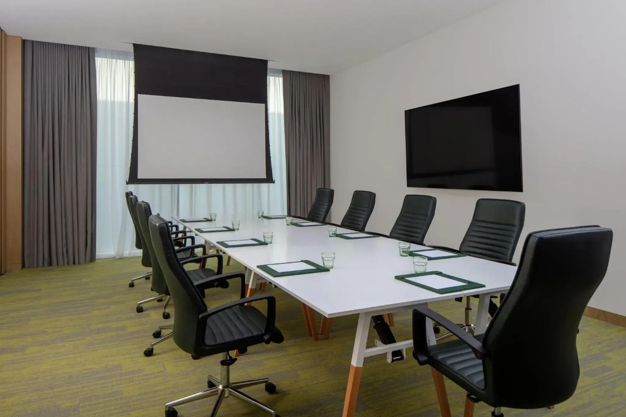 Meeting/conference room in Holiday Inn Dubai Business Bay, an IHG Hotel
