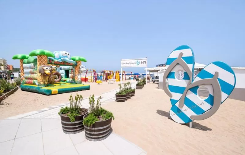 Beach in Residence Millennium