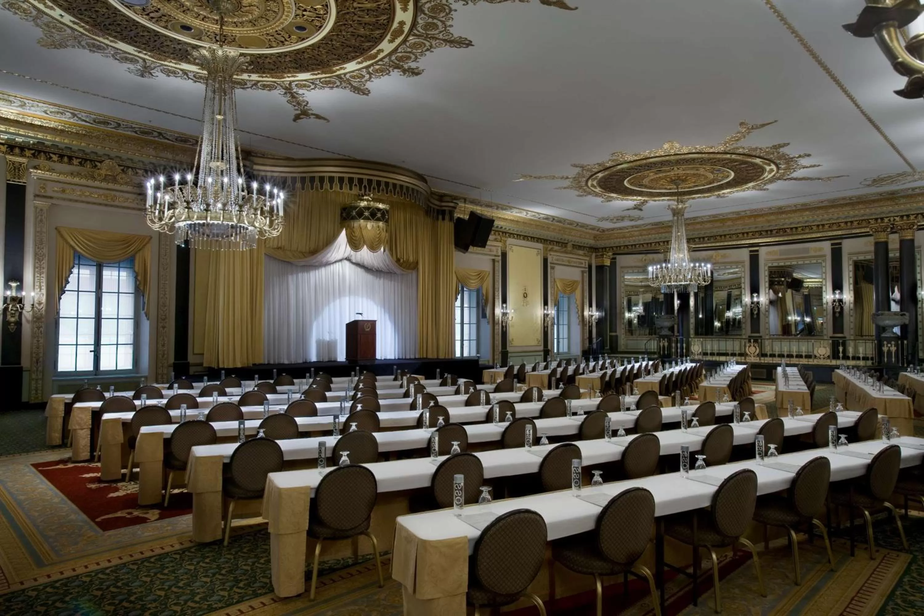 Meeting/conference room in The Palmer House Hilton