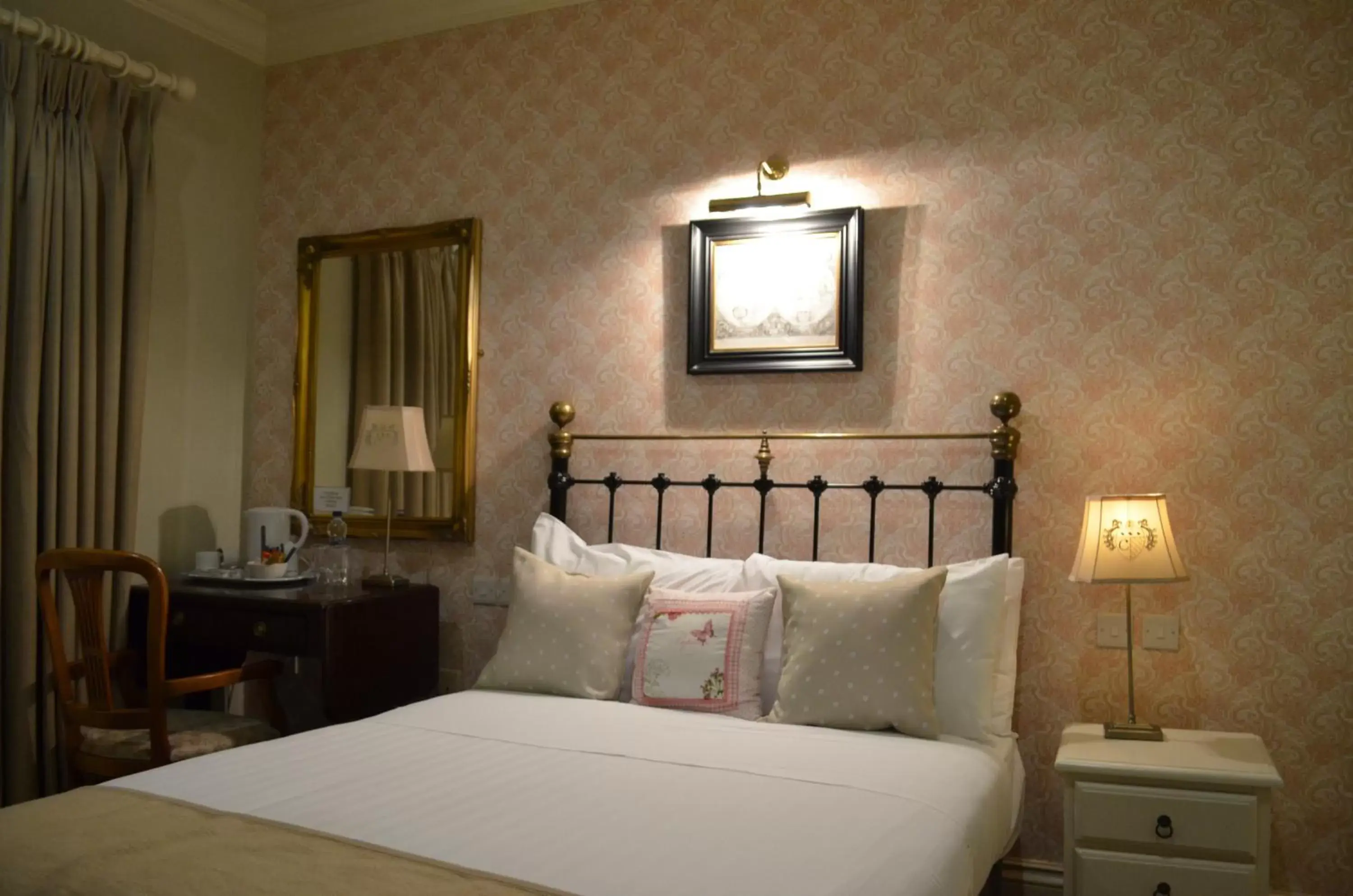 Bed in The Listowel Arms Hotel