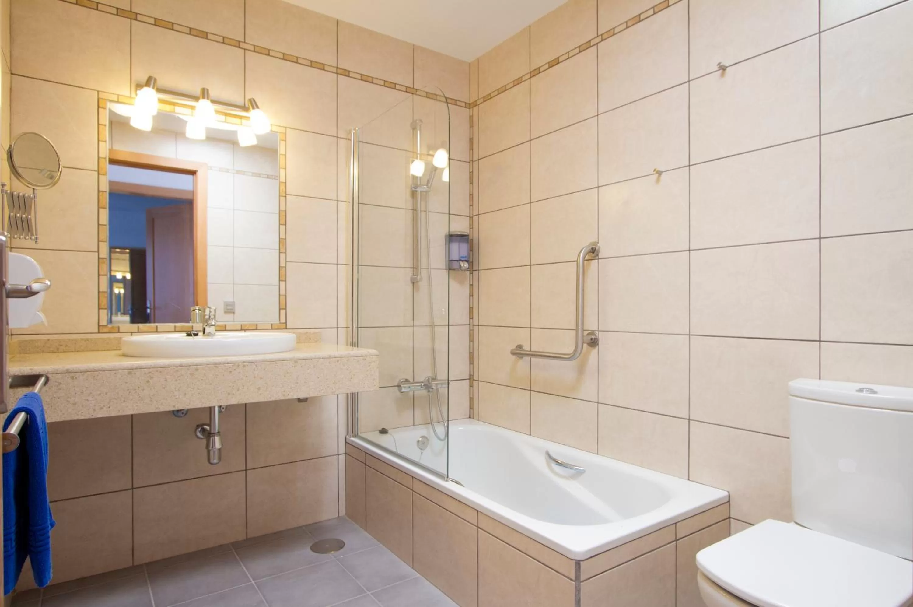 Bathroom in Nautilus Lanzarote