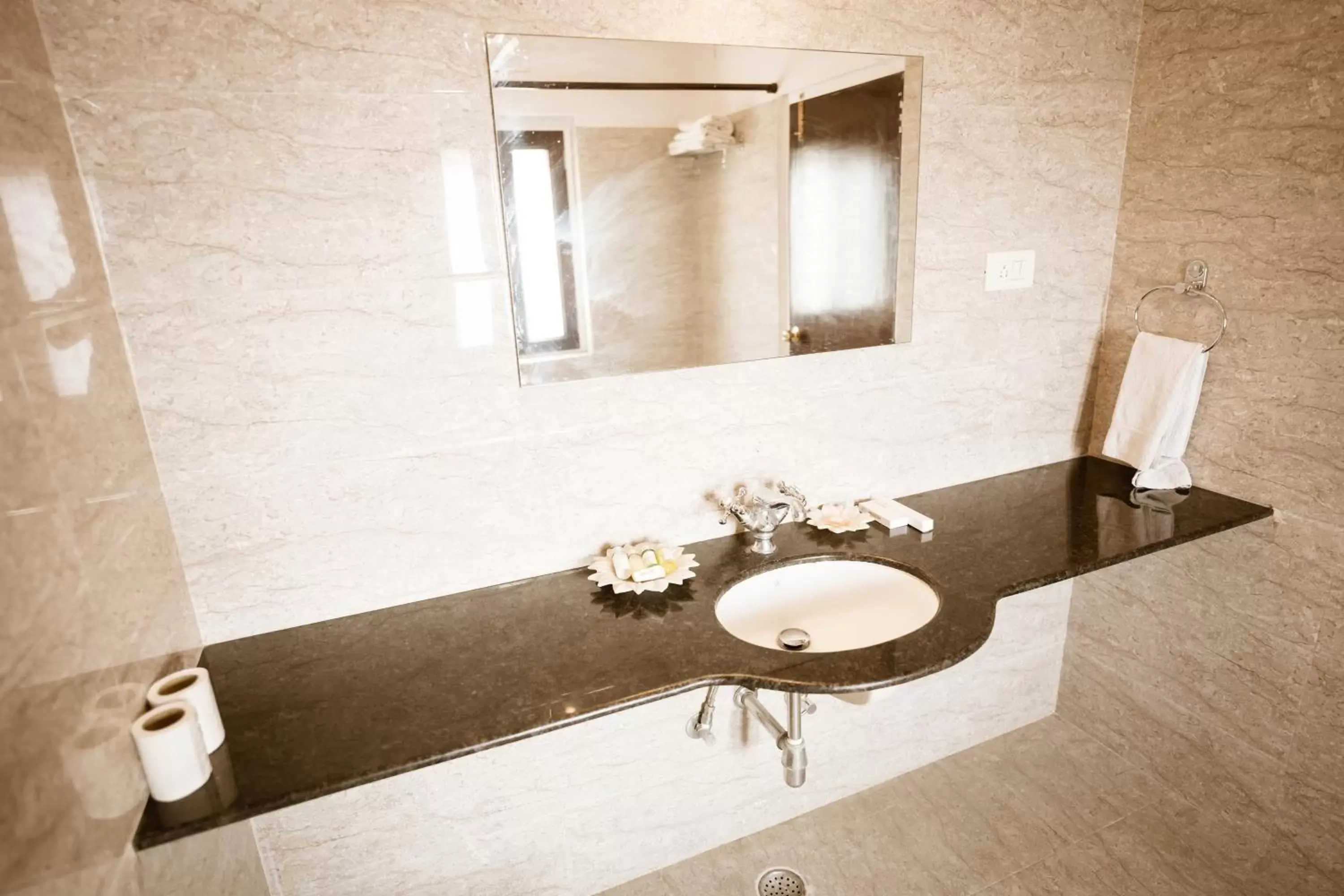 Bathroom in Khandela Haveli - a Boutique Heritage Hotel