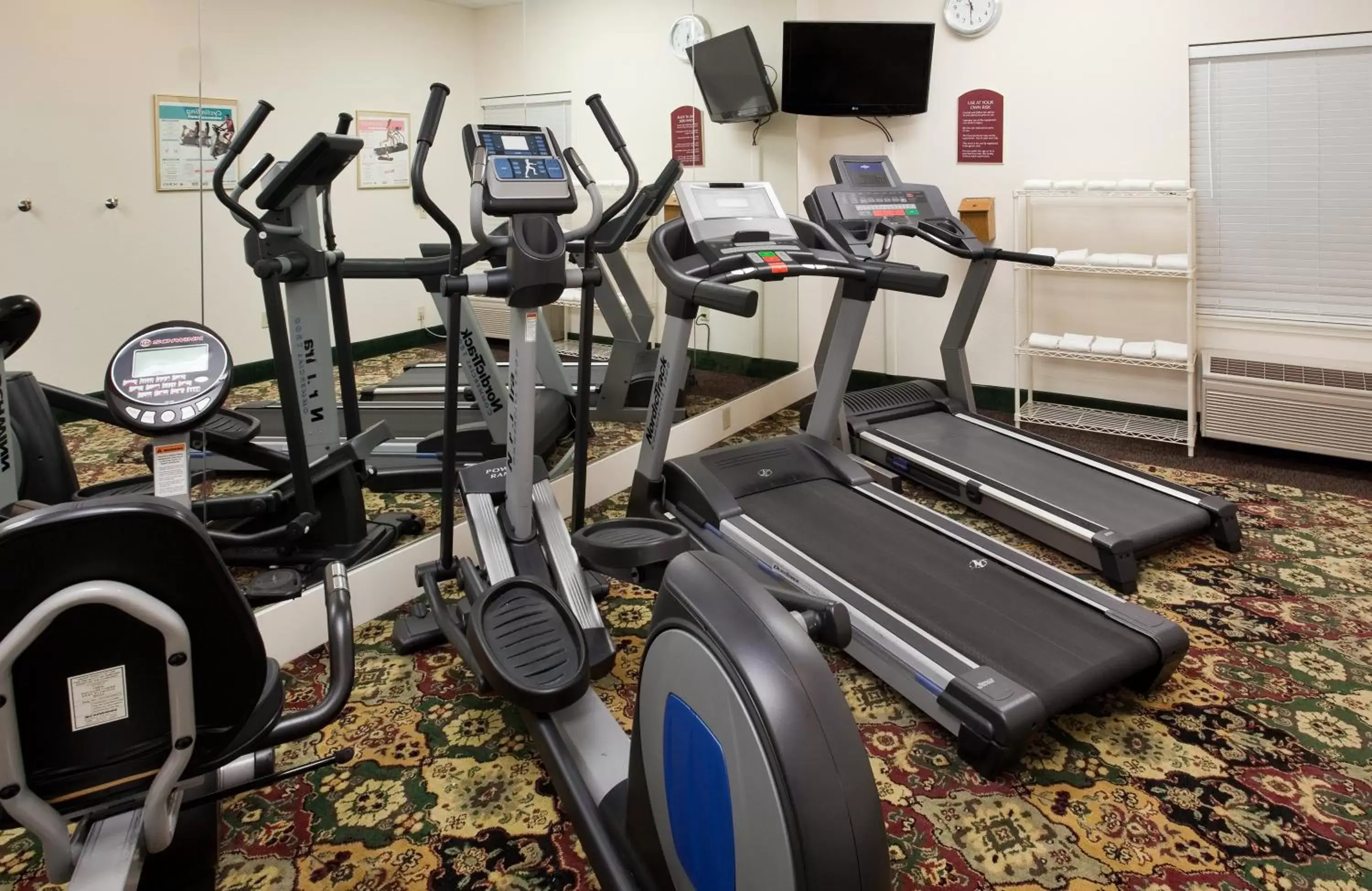 Fitness centre/facilities, Fitness Center/Facilities in Holiday Inn Express Berkeley, an IHG Hotel