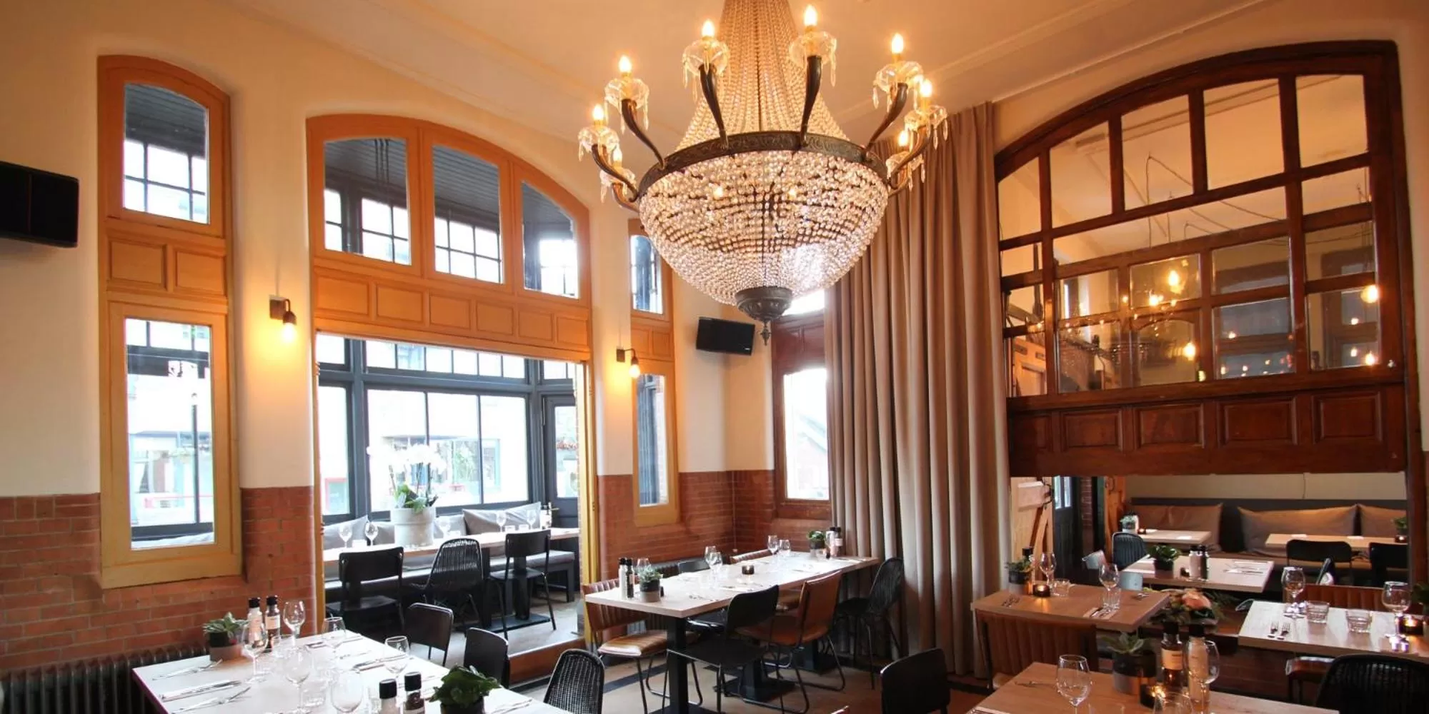 Restaurant/Places to Eat in Het Spoorhuis Uithoorn