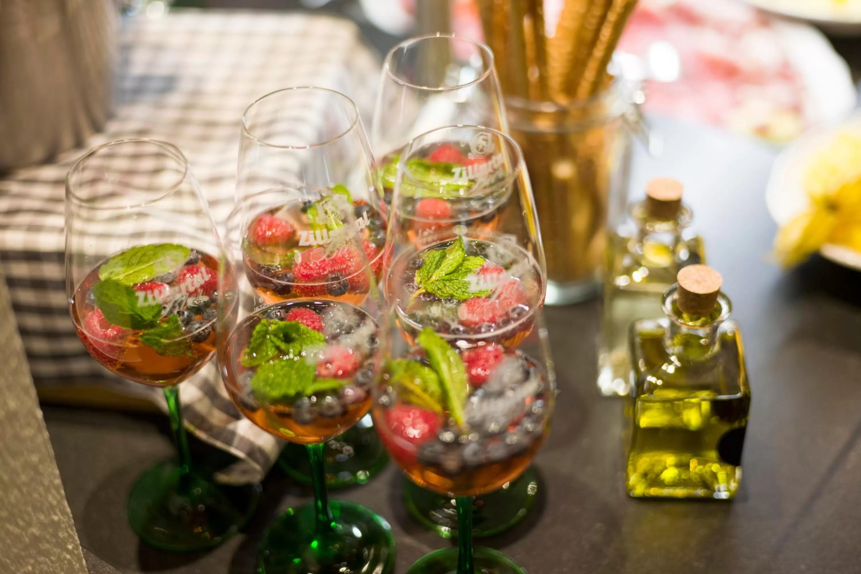 Alcoholic drinks in Alpenhof Hotel Garni Suprême