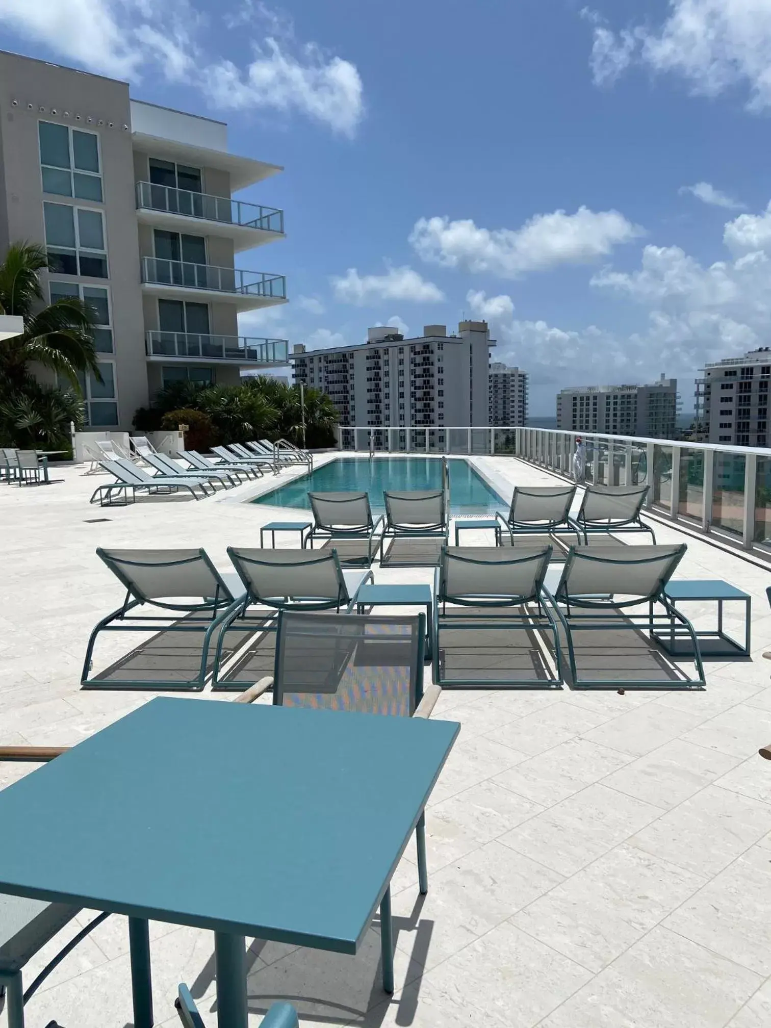Swimming pool in The Kimpton Shorebreak Fort Lauderdale Beach Resort