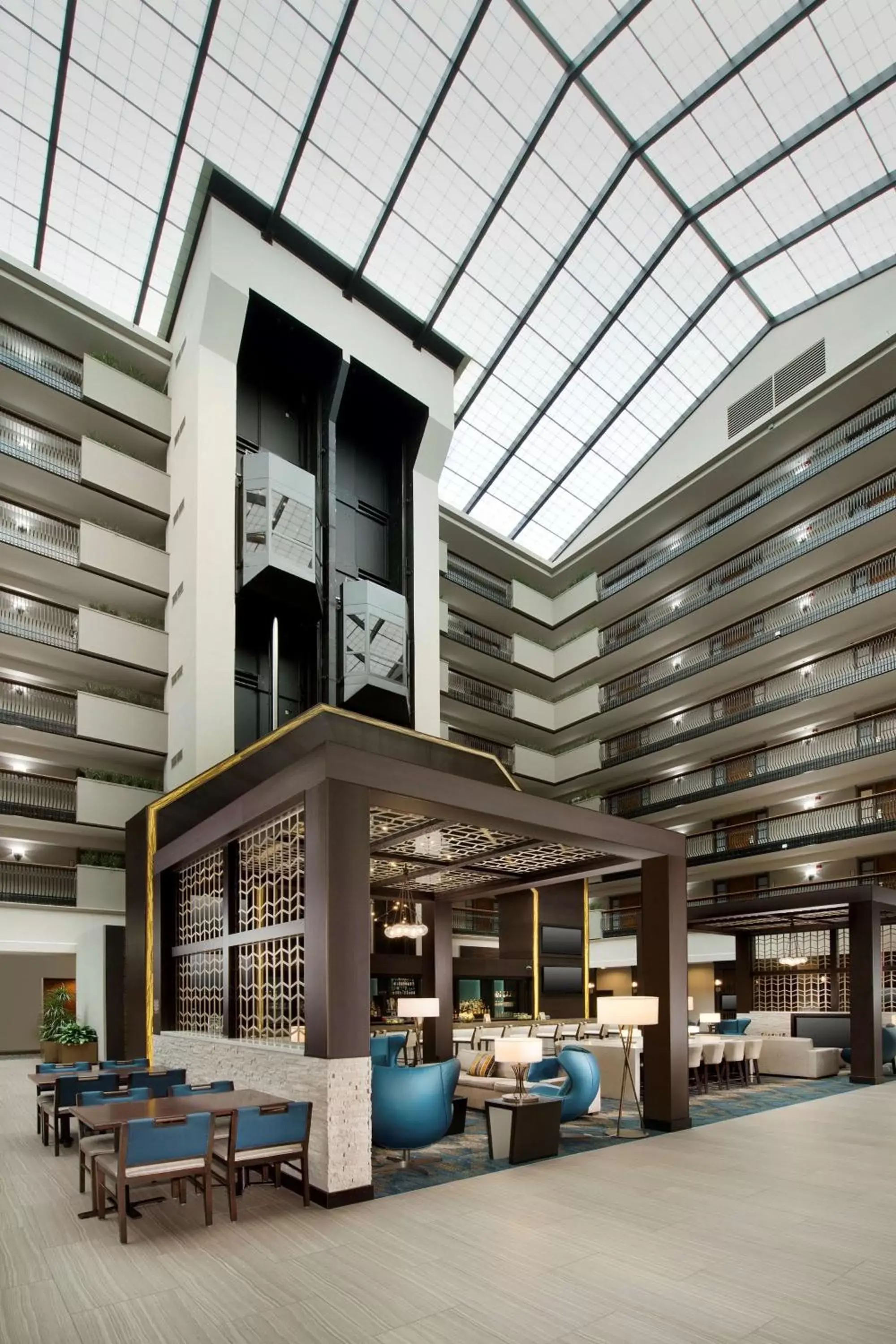 Lobby or reception in Embassy Suites by Hilton Columbus