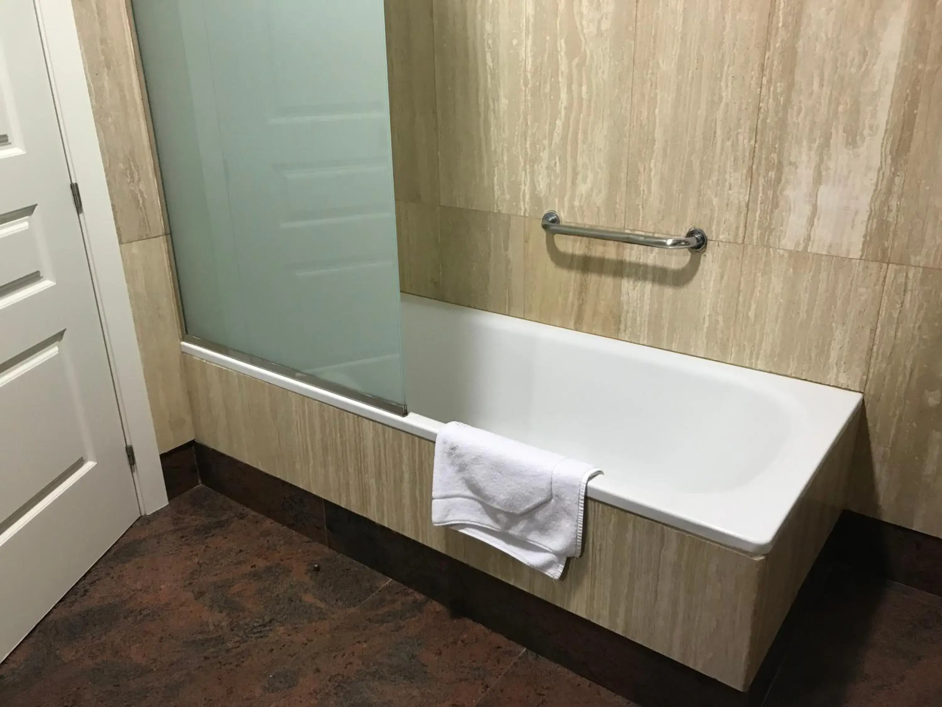 Bathroom in Hotel Alfonso VIII De Cuenca