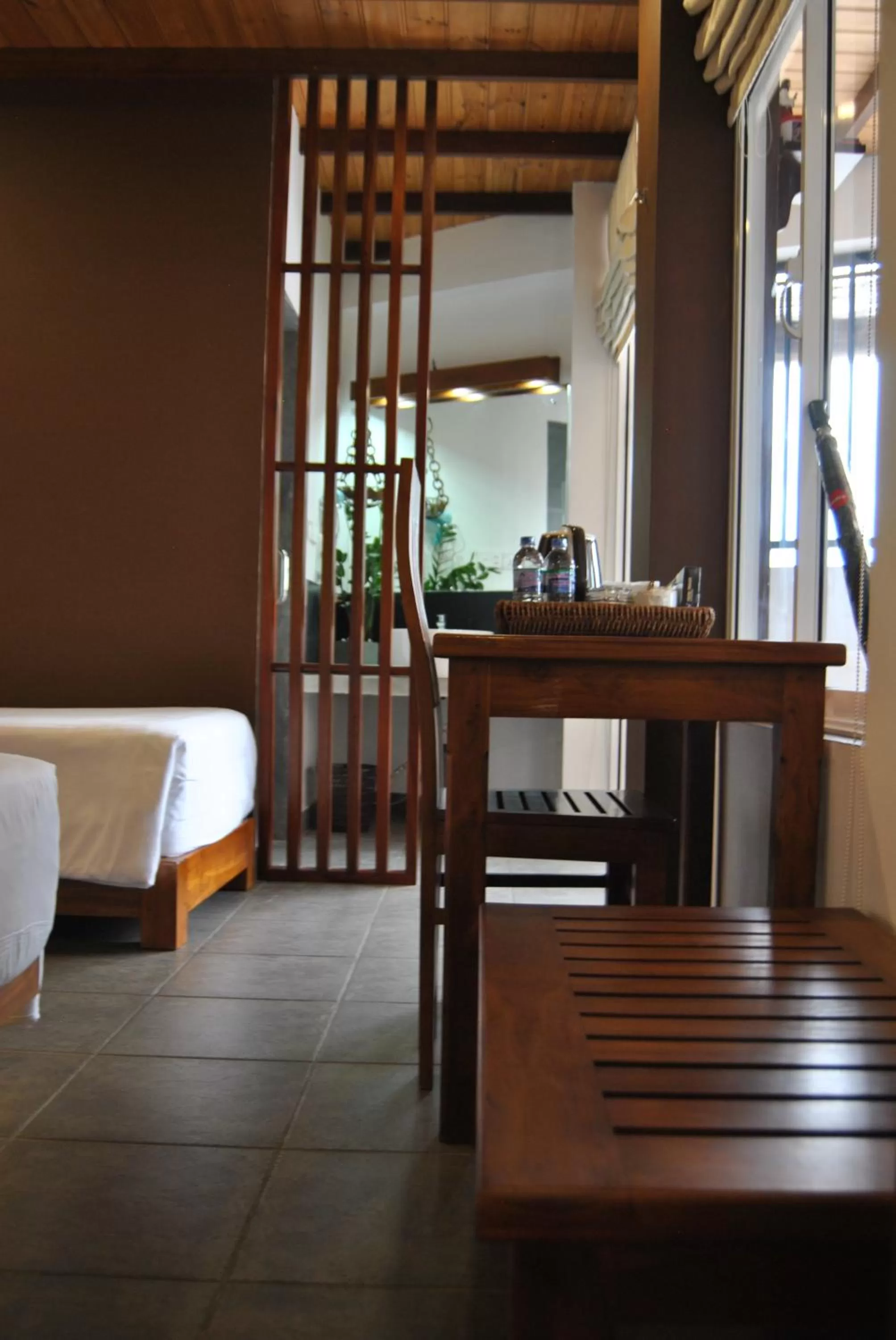 Coffee/tea facilities in The Canoe