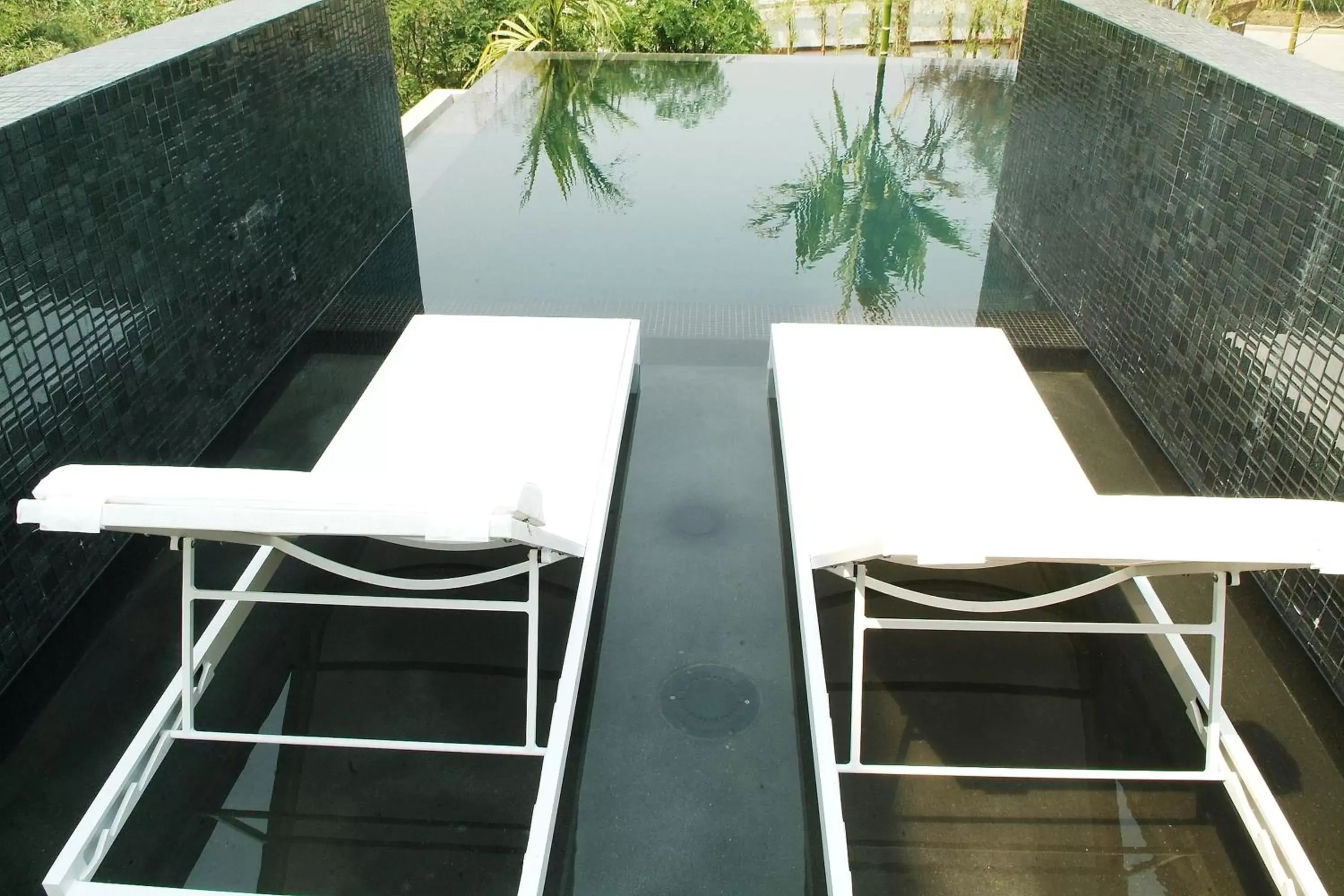 Pool view in Veranda High Residence