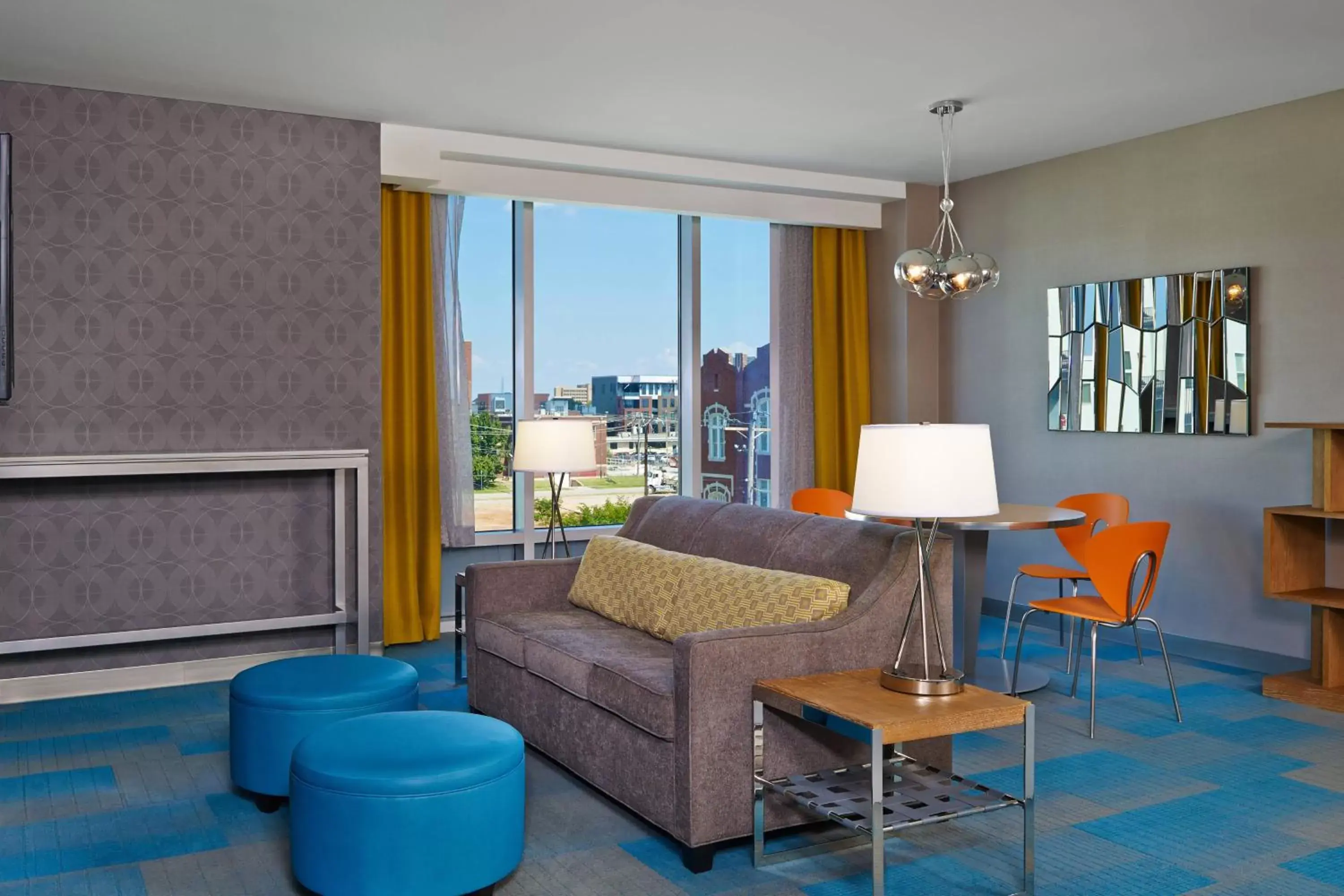 Photo of the whole room, Seating Area in Aloft Oklahoma City Downtown – Bricktown