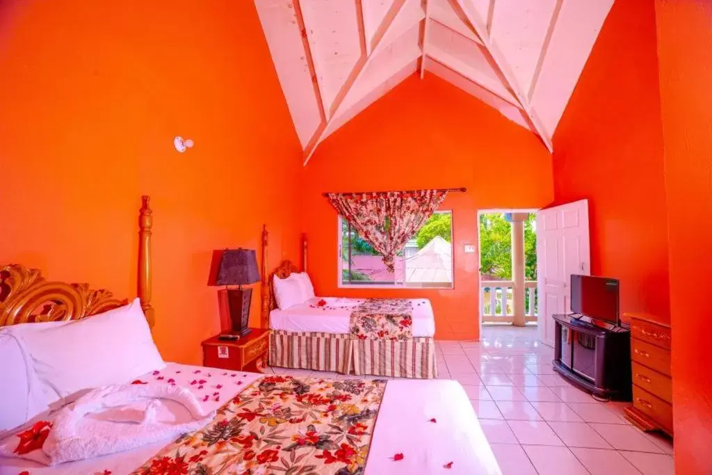 Photo of the whole room, Bed in Tamboo Resort