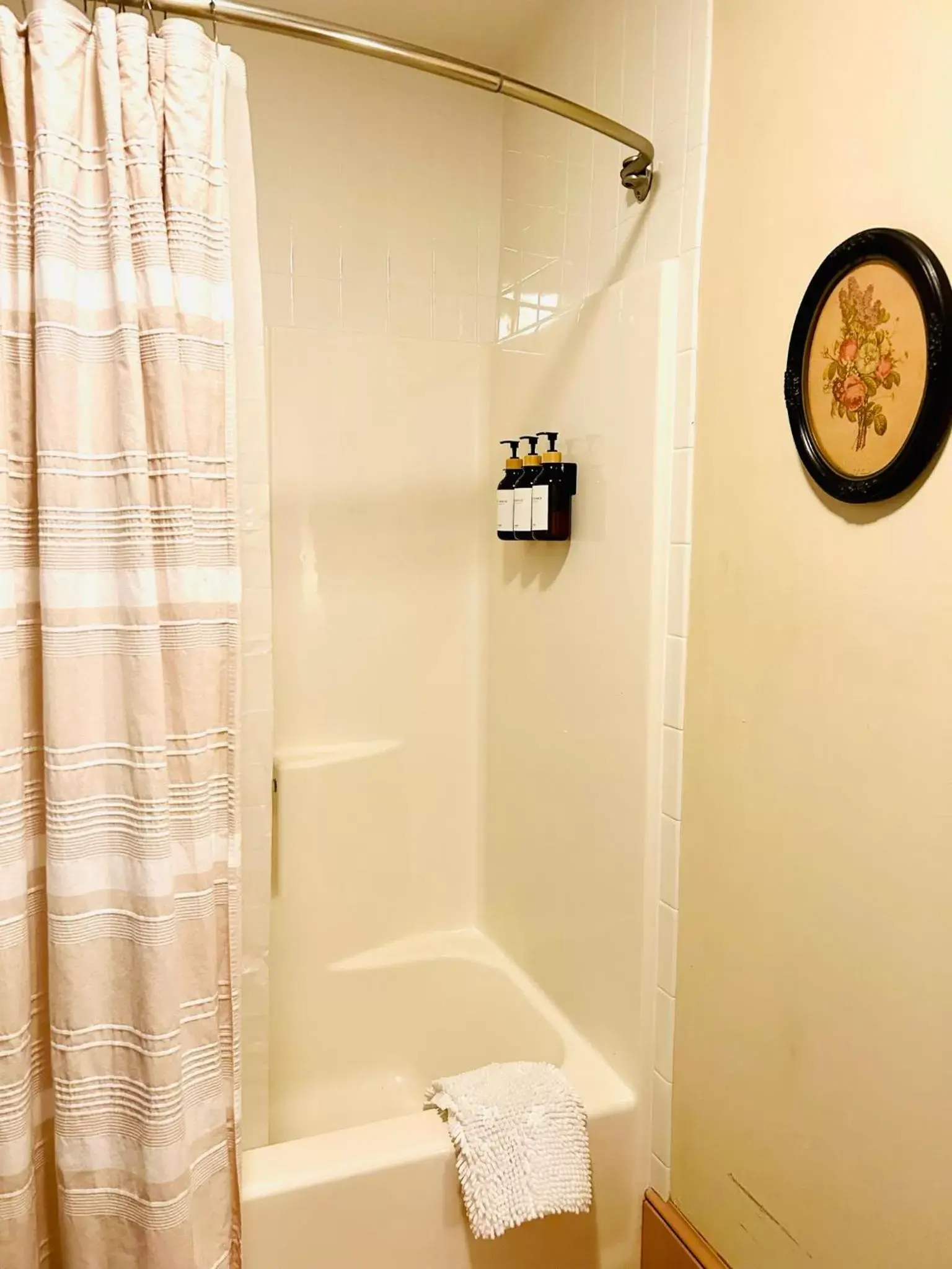 Bathroom in The Claiborne Bed and Breakfast