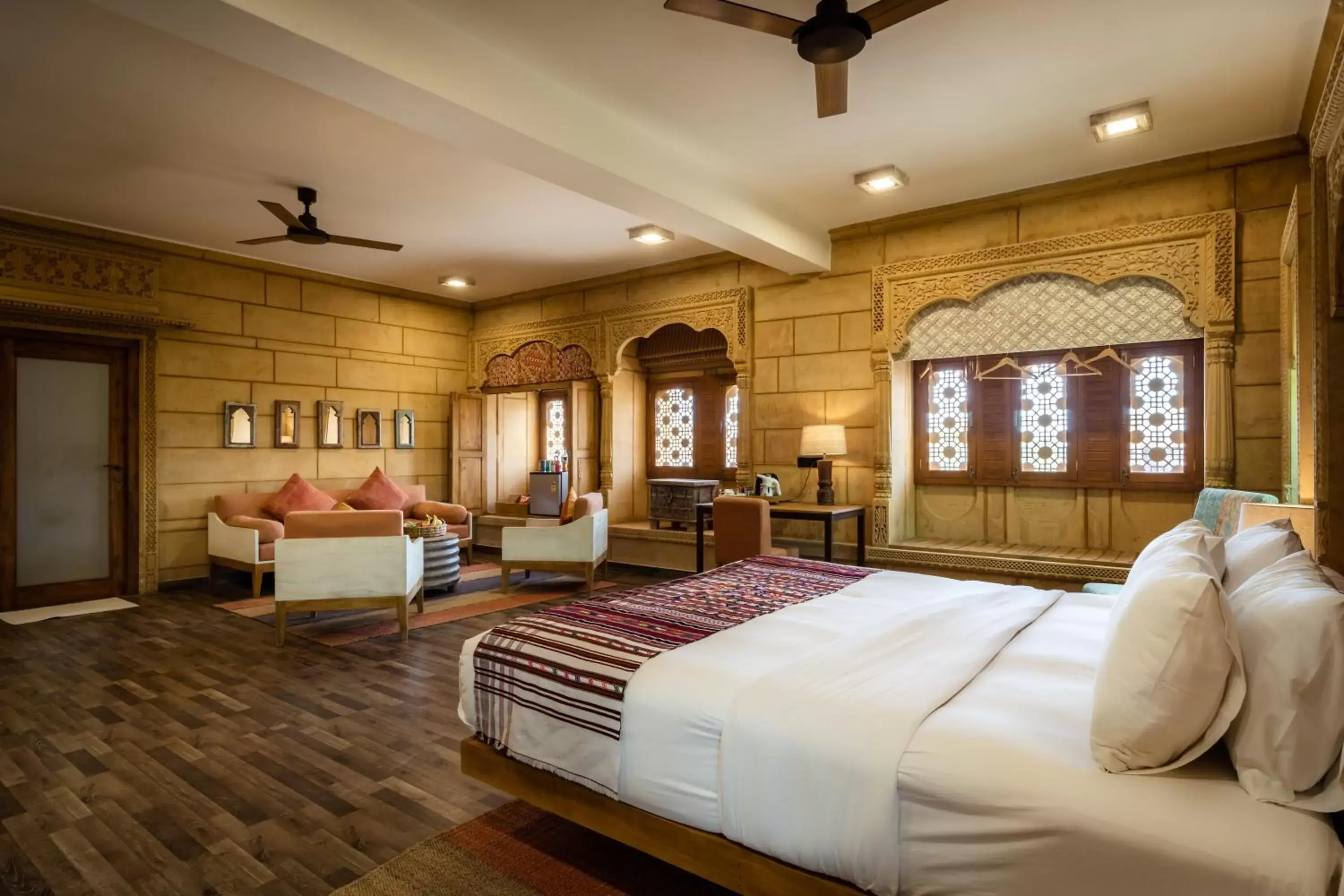 Bedroom, Bed in Hotel Grand Khalifa Bedroom, Bed in Hotel Grand Khalifa