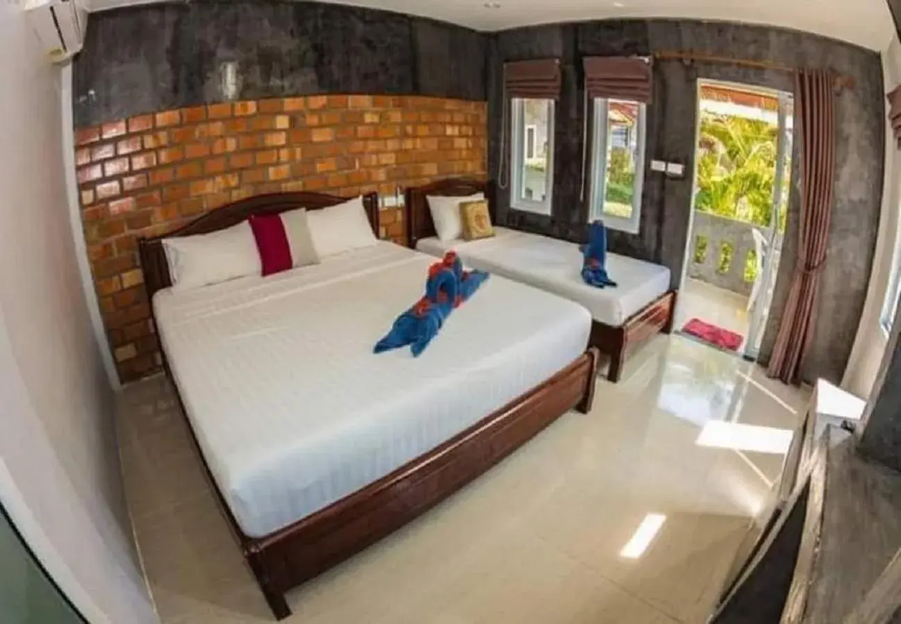 Bed in Lanta New Beach Bungalows - SHA Plus