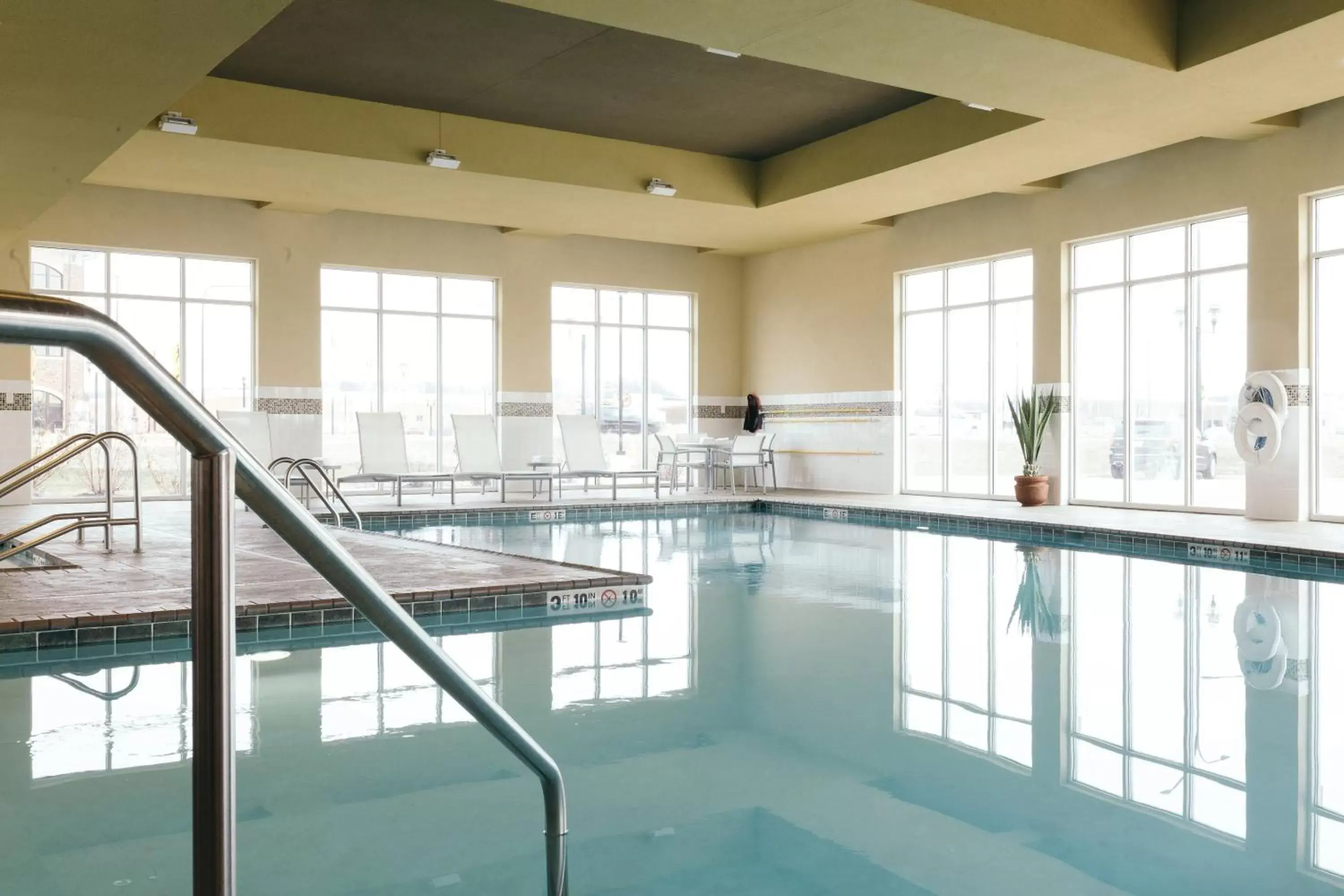Swimming Pool in Holiday Inn and Suites East Peoria, an IHG Hotel
