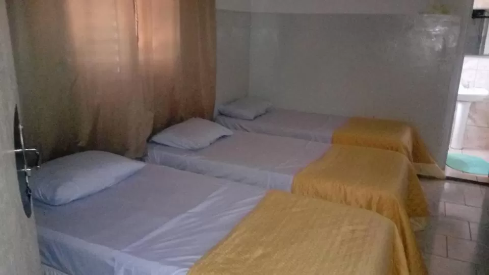 Property building, Bed in Hotel Cadore