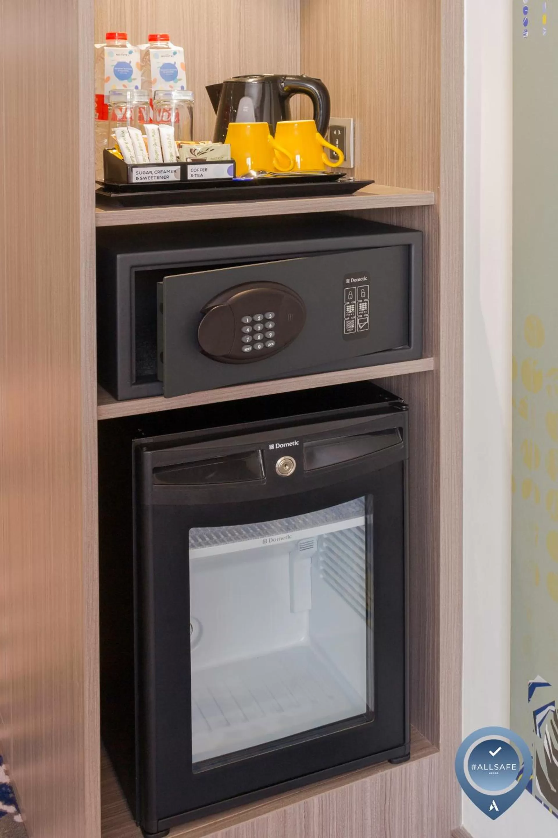 Coffee/tea facilities in Novotel Bali Ngurah Rai Airport