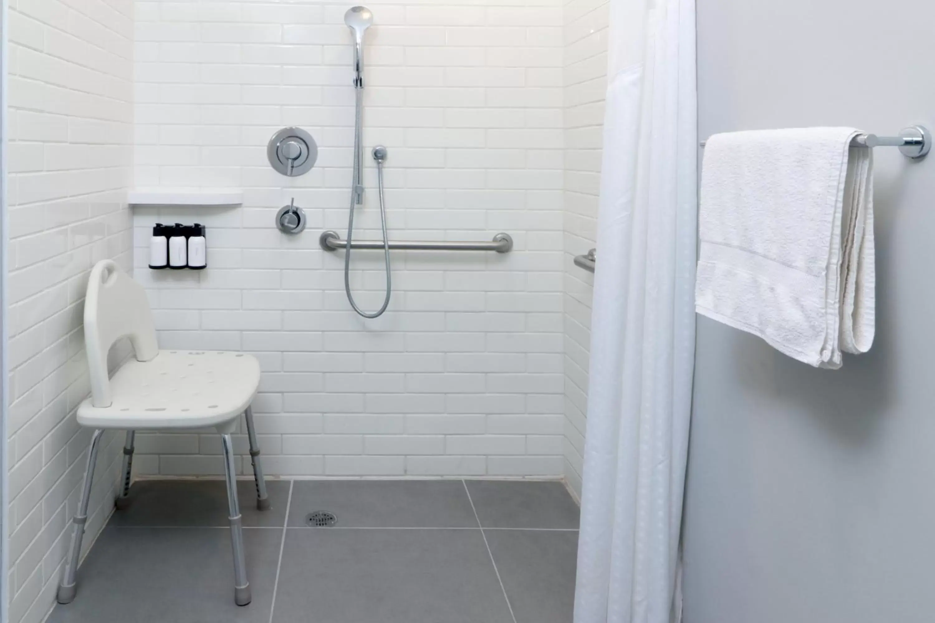 Photo of the whole room, Bathroom in avid hotel - Fresnillo, an IHG Hotel