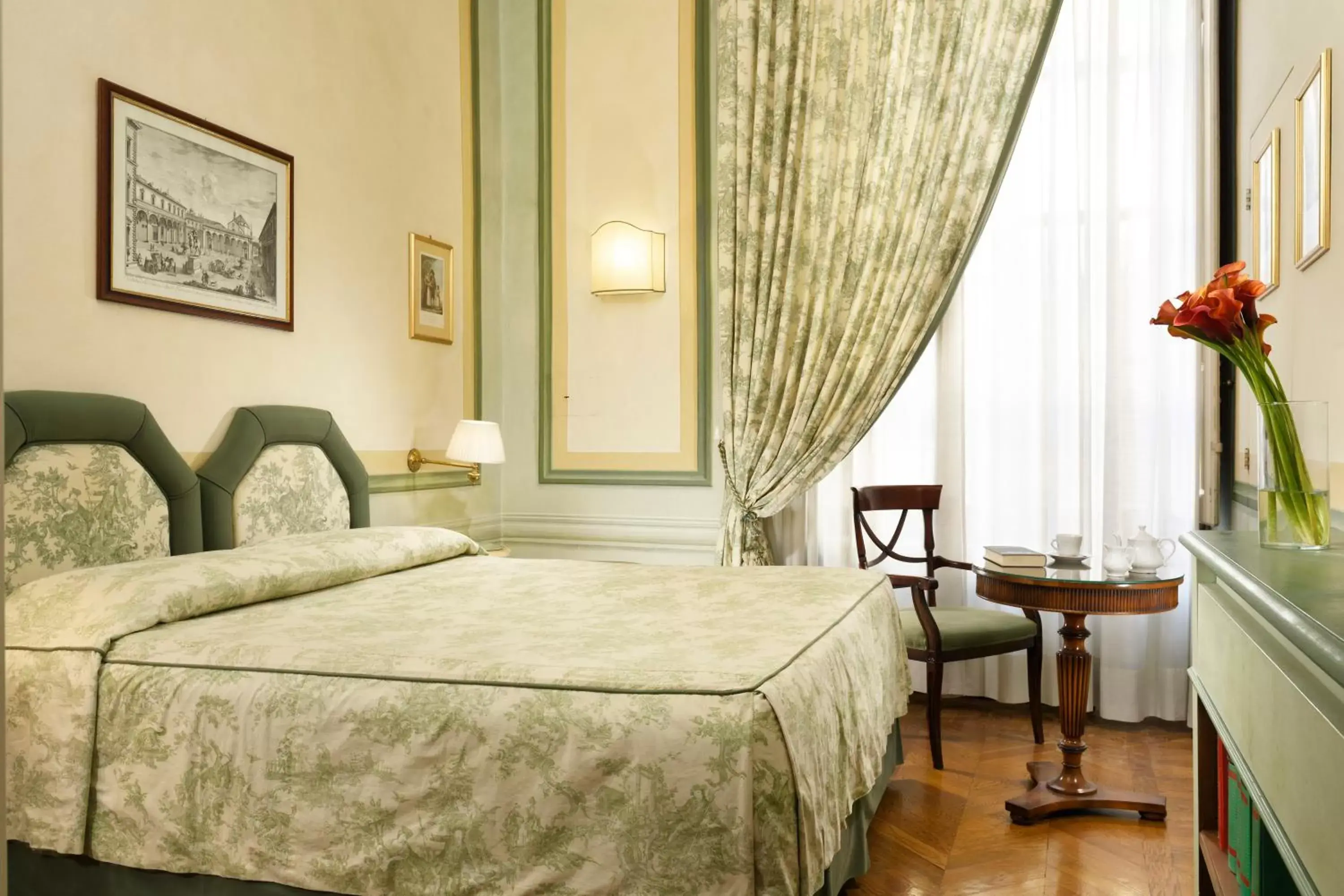Photo of the whole room, Bed in Palazzo Niccolini al Duomo