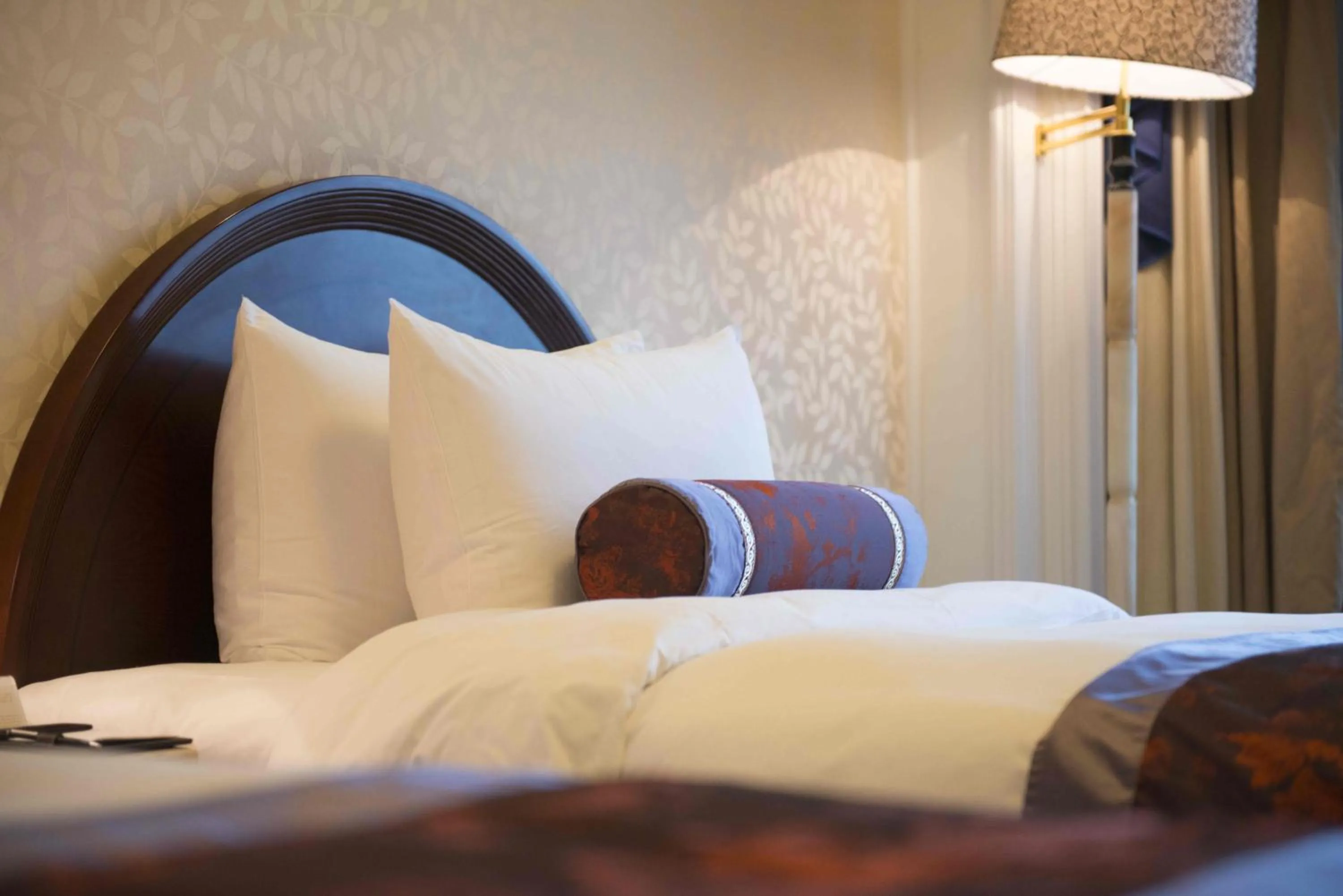 Bed in Green Lake Hotel