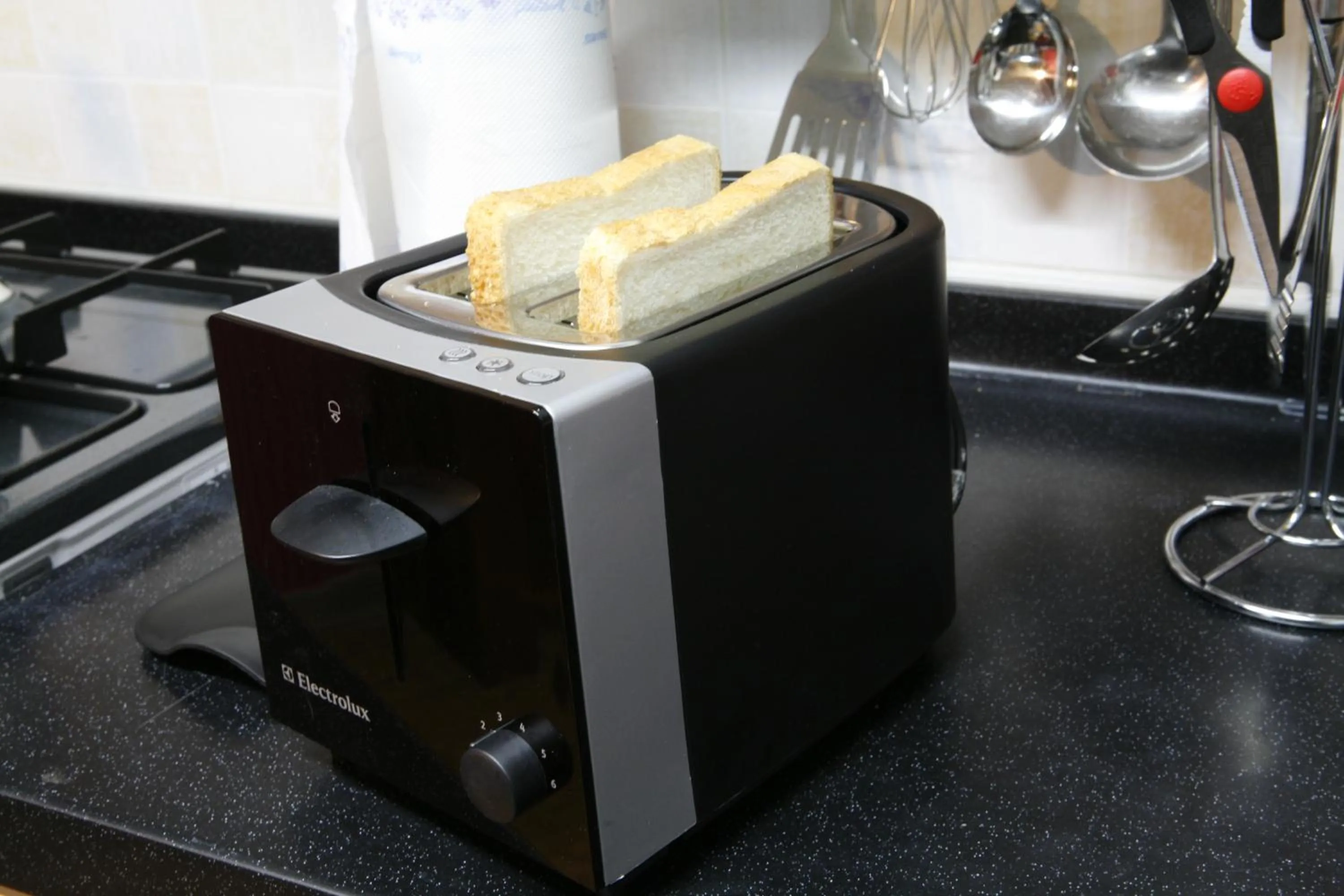 Communal kitchen in Birdsnest Hostel Hongdae Foreigner only