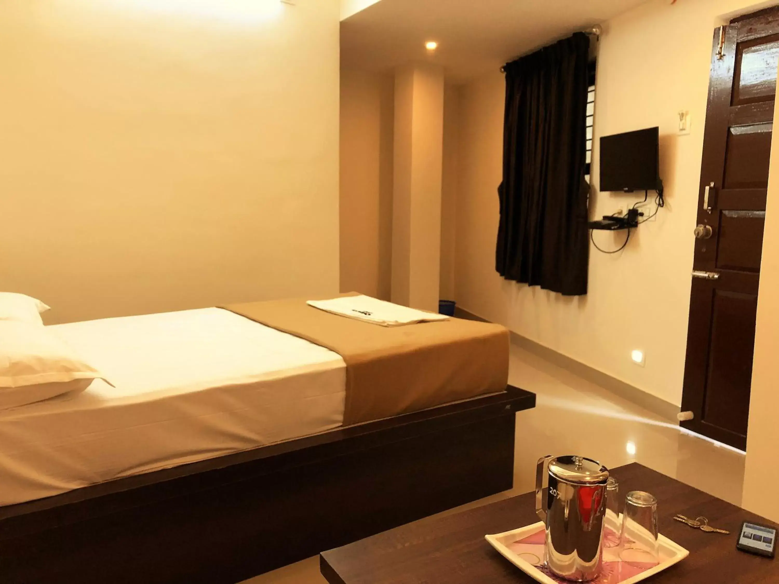 Deluxe Double Room in COSMO LODGE Deluxe Double Room in COSMO LODGE