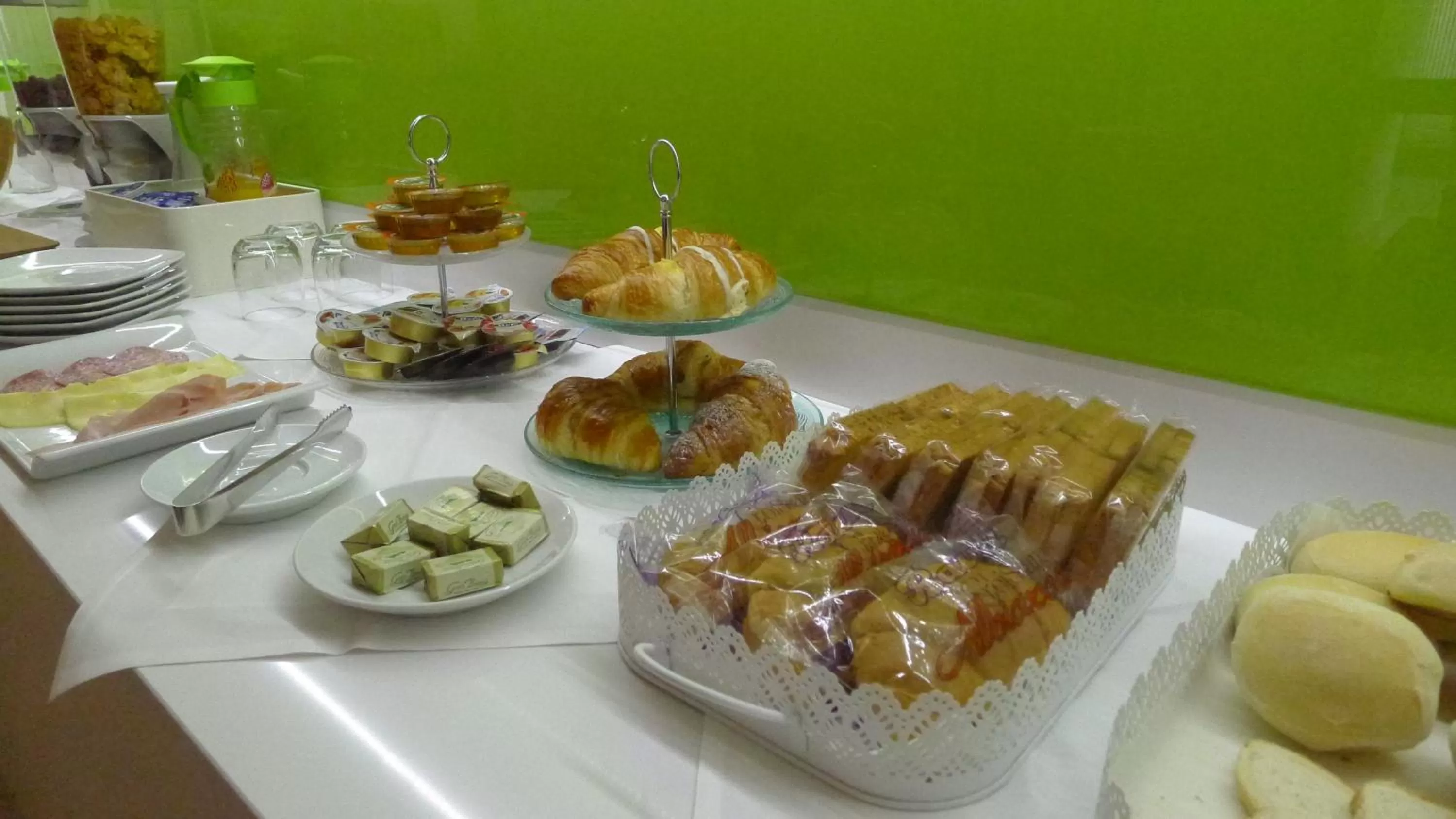 Area and facilities in Motel K