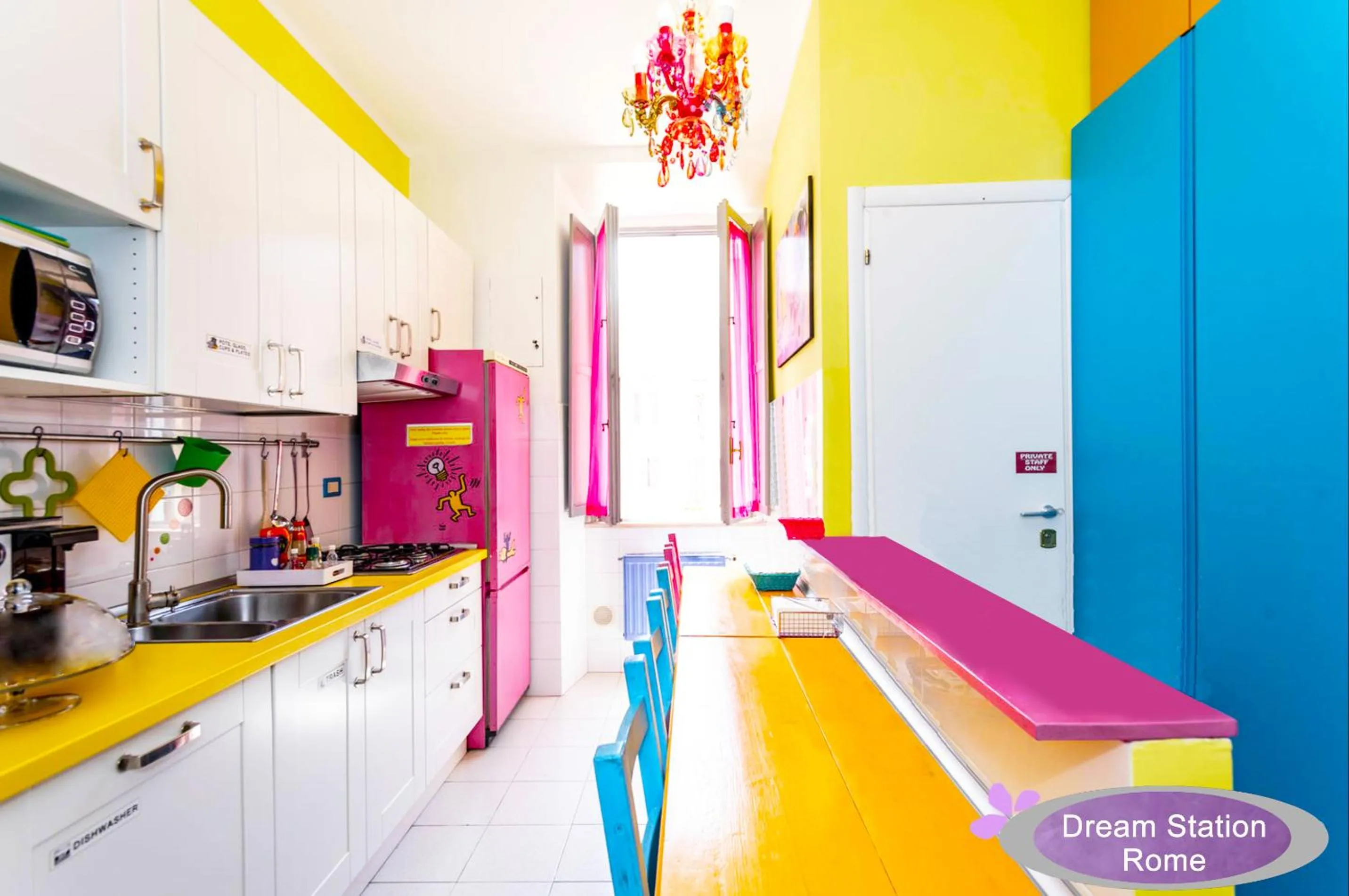 Kitchen or kitchenette in Dream Station