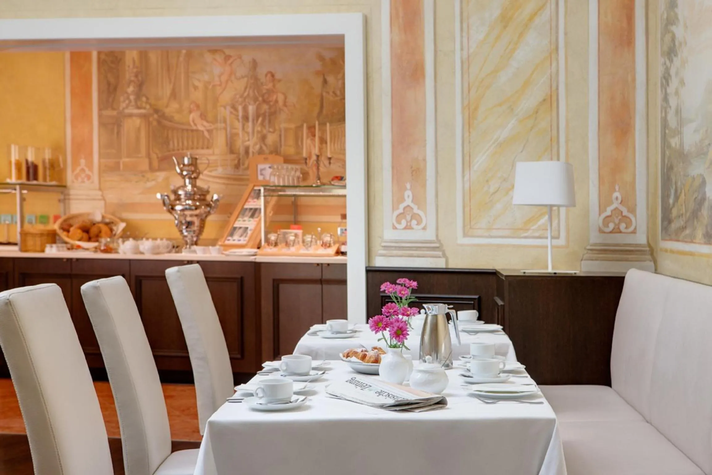 Restaurant/places to eat in Hotel Goldener Löwe