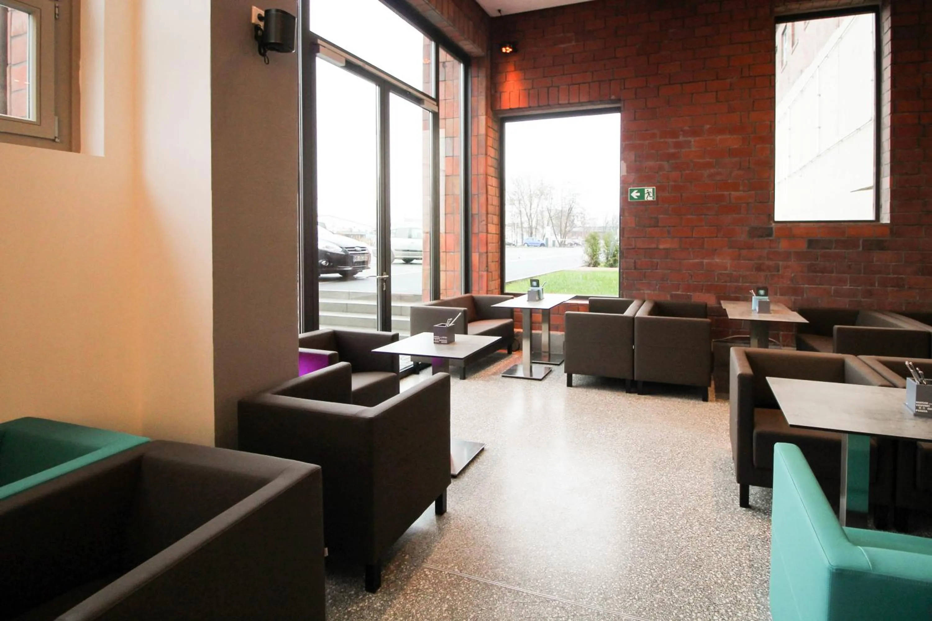 Restaurant/places to eat in H24 Berlin Lichtenberg