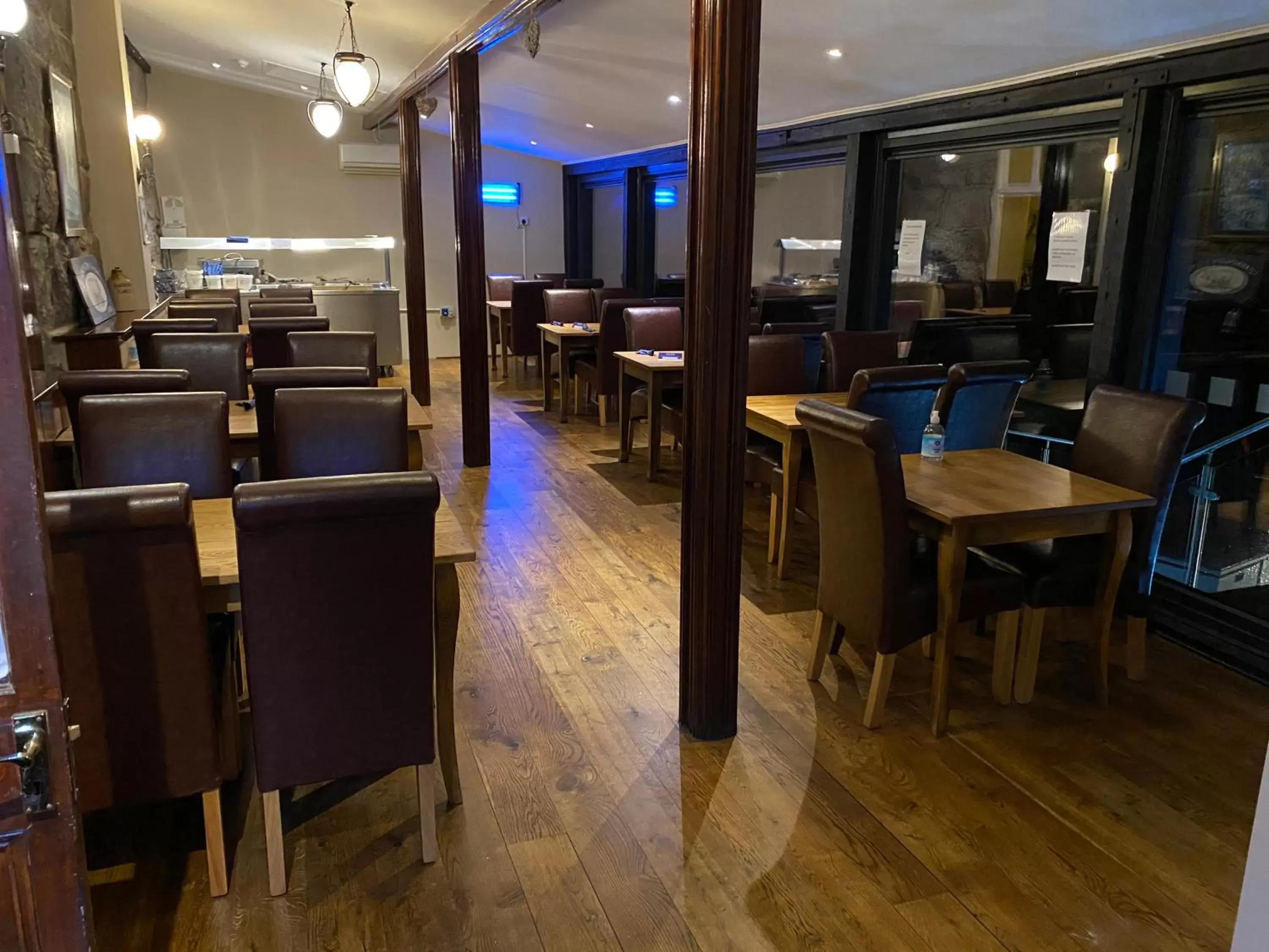Restaurant/Places to Eat in Grapes Hotel, Bar & Restaurant