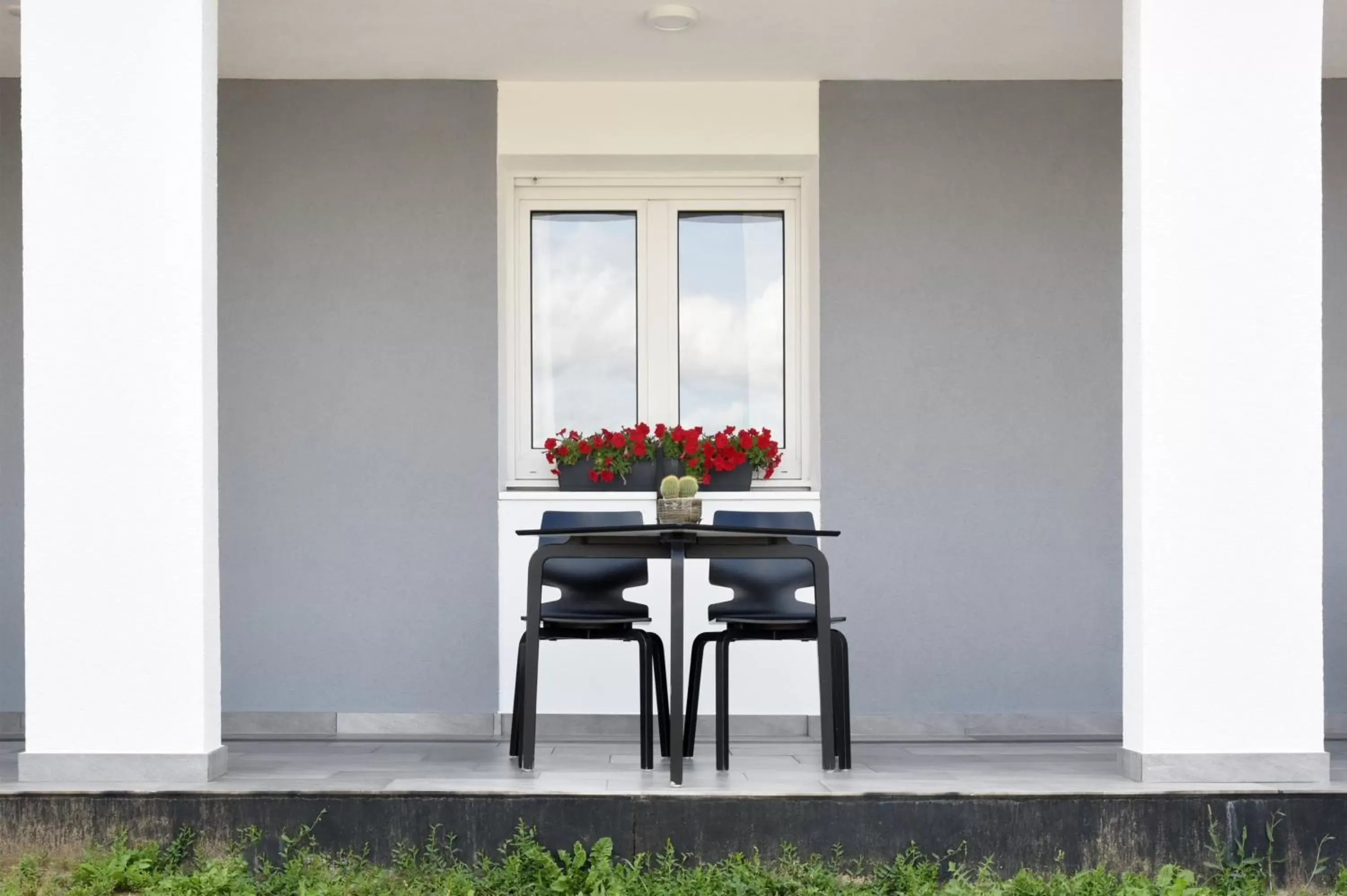 Balcony/Terrace in Hôtel des Mosaiques