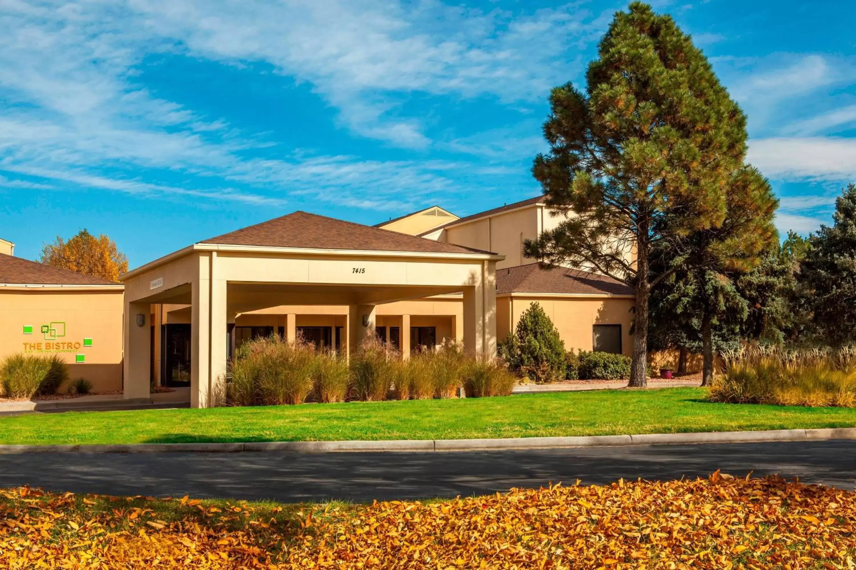 Property Building in Courtyard by Marriott Denver Central Park