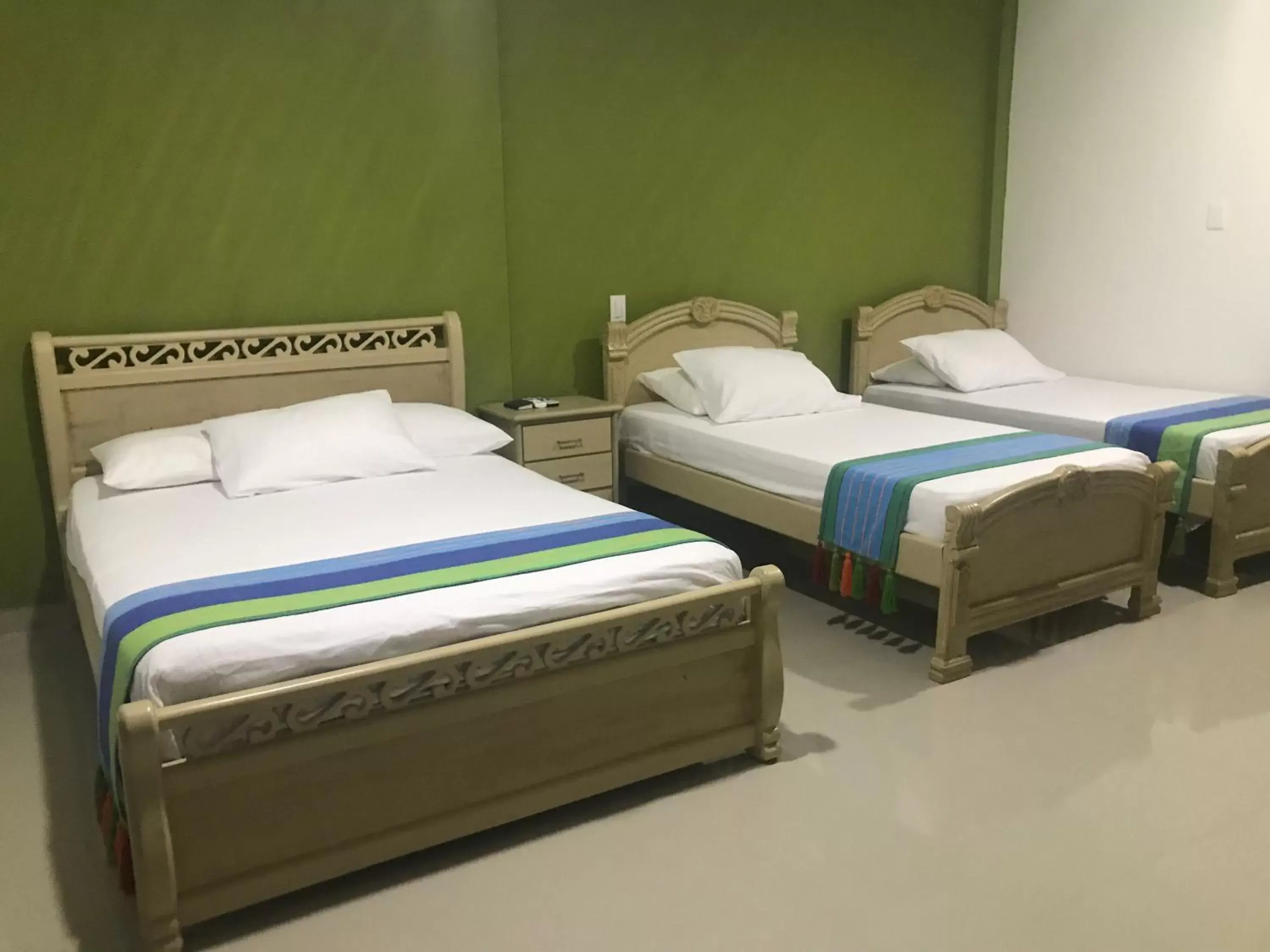 Quadruple Room in Hotel Emerawaa Quadruple Room in Hotel Emerawaa