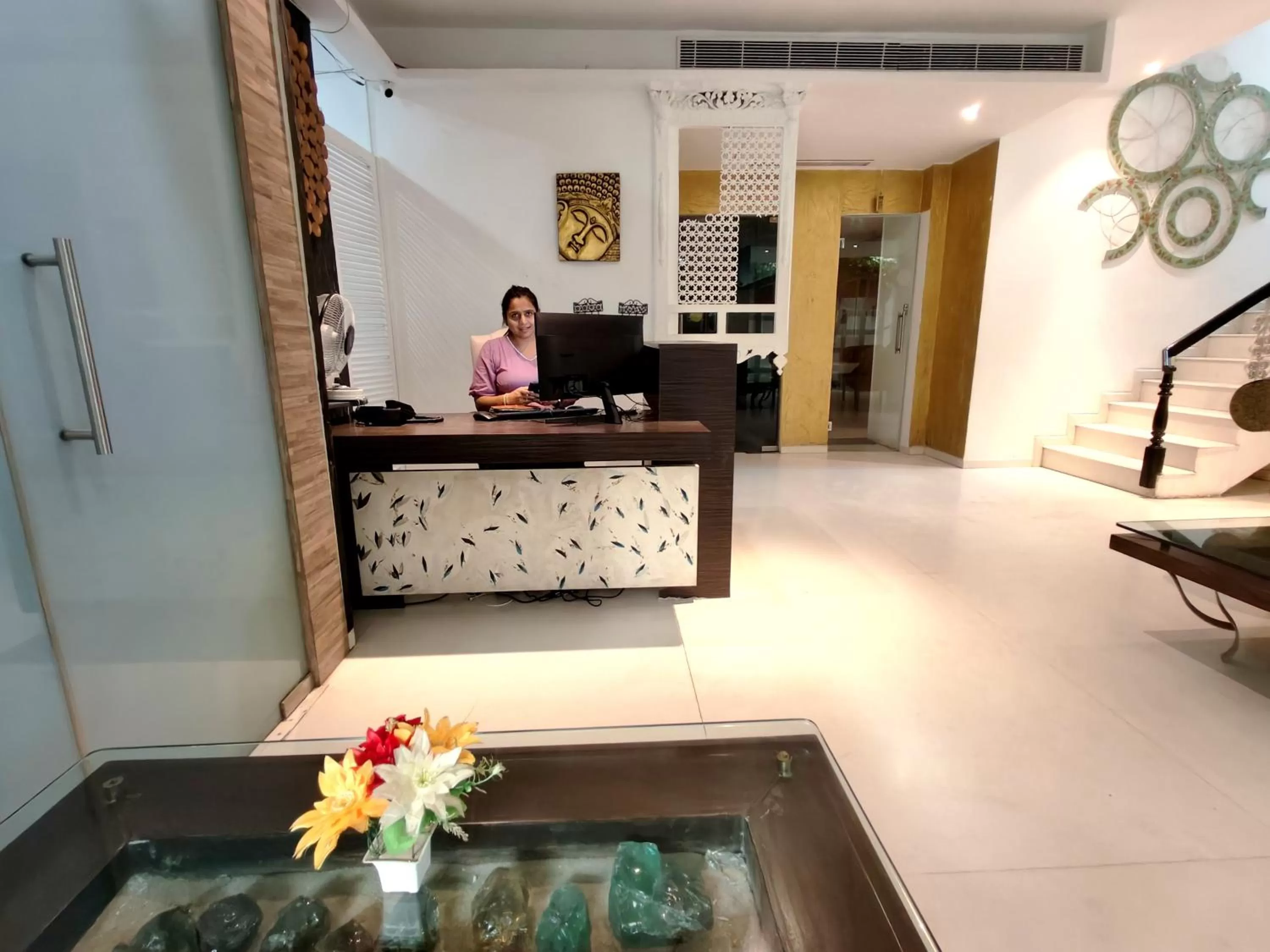 Lobby or reception in The Sky Imperial Hotel Yahvi