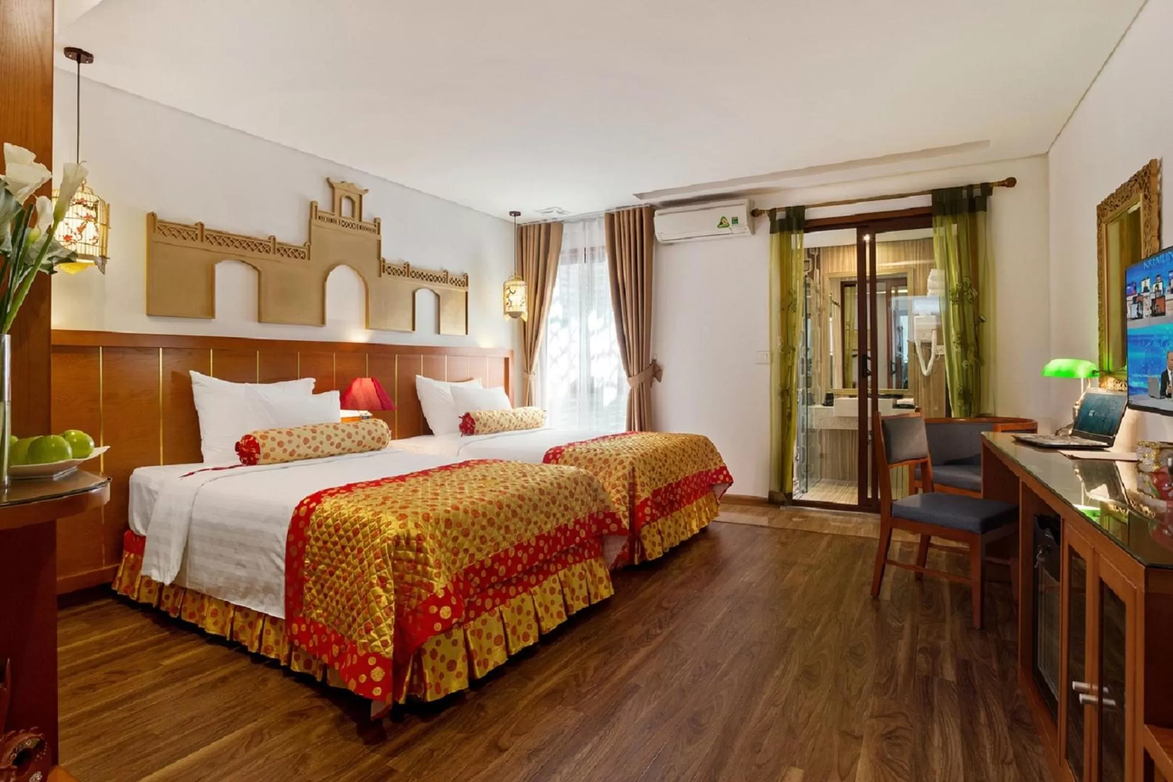 Bedroom, Bed in Hanoi Golden Holiday Hotel