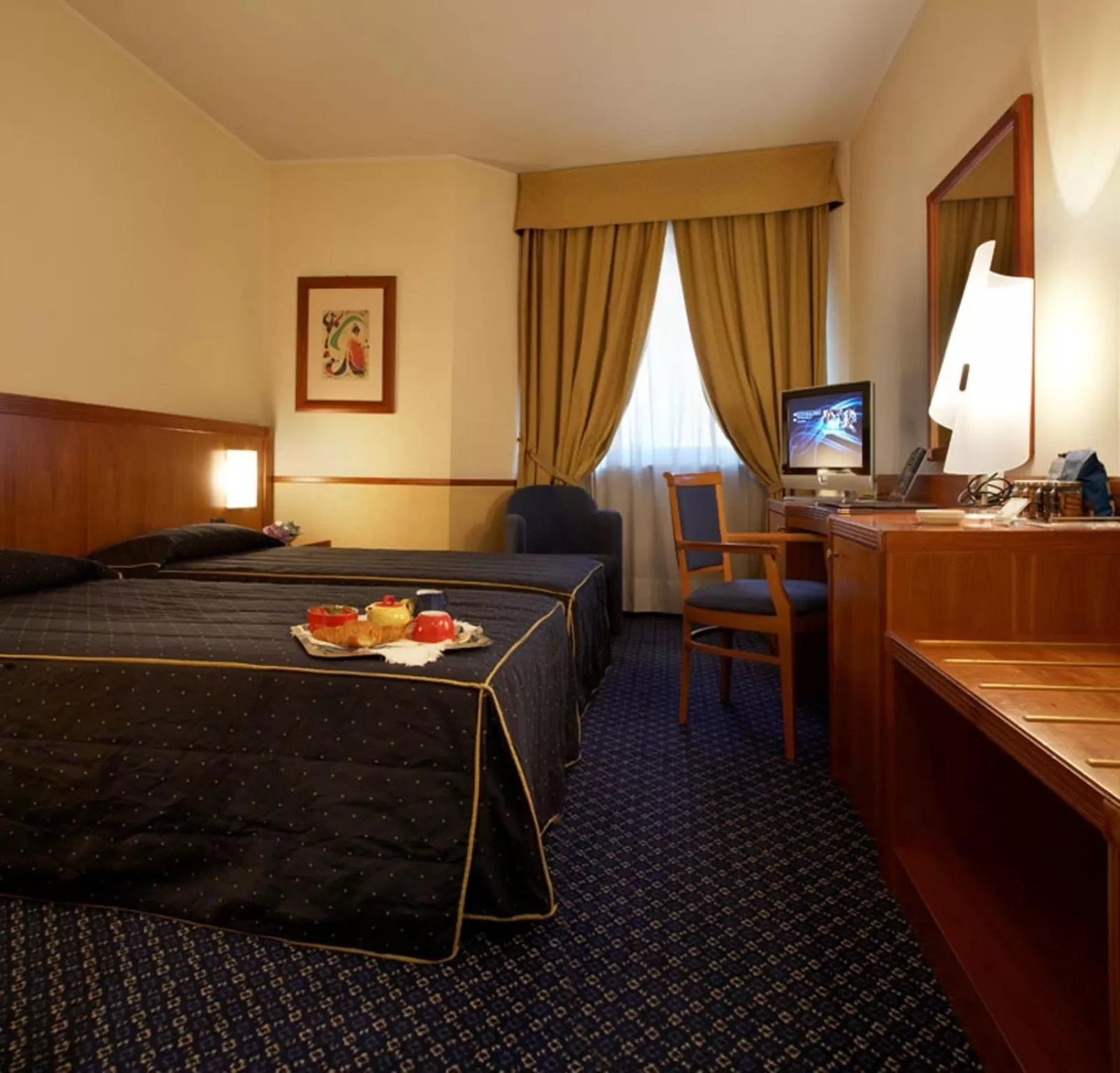 Photo of the whole room, Bed in Pacific Hotel Fortino